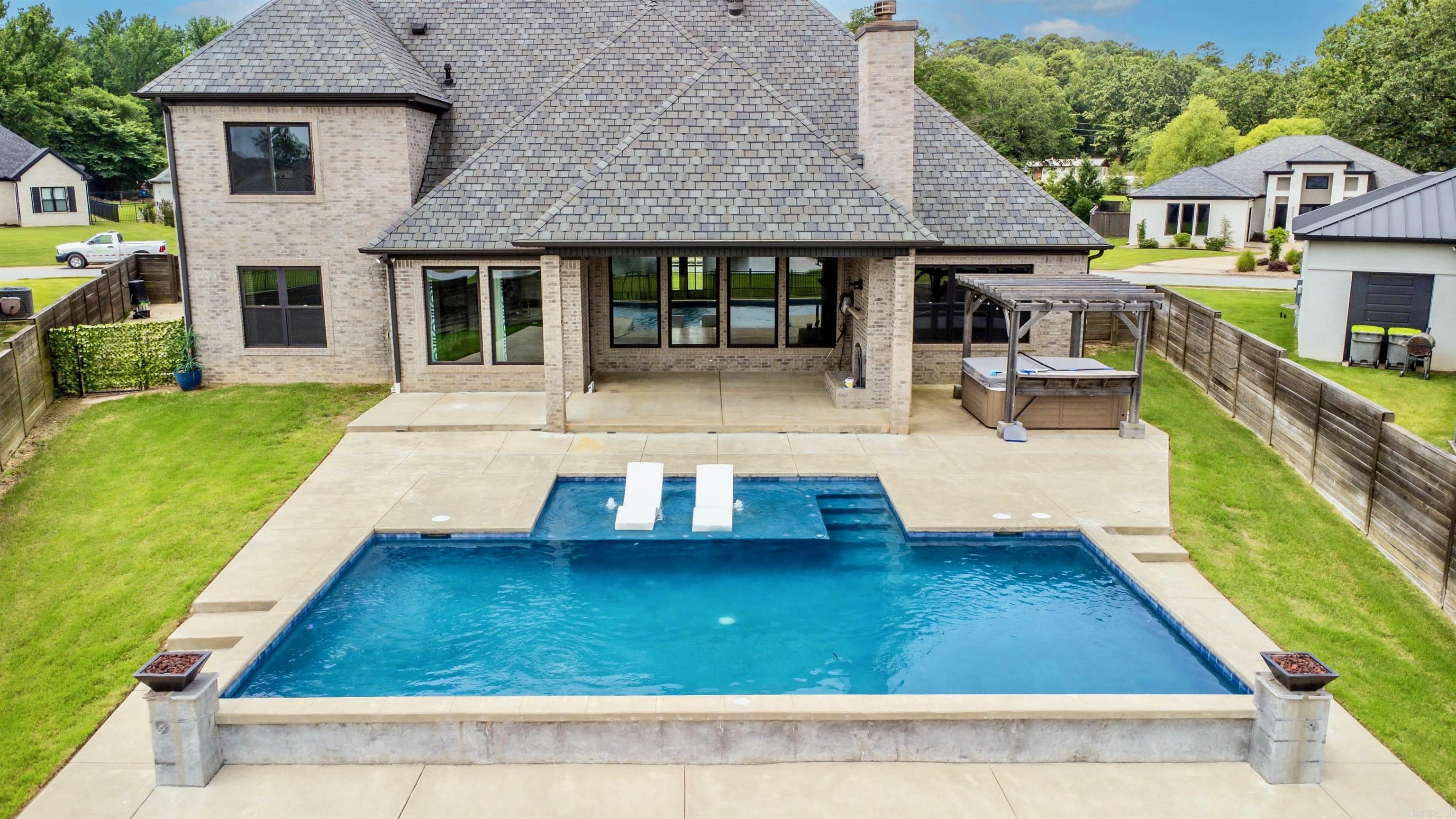 6745 Hilo Avenue Benton, AR 72019
