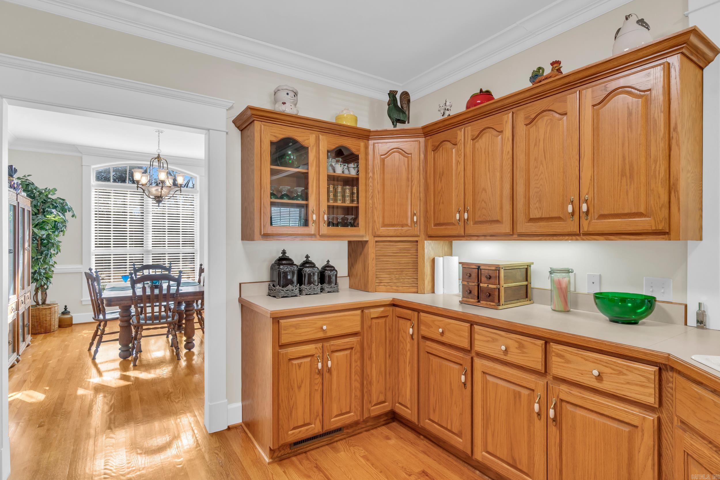 206 N Riggsville  Mountain View, AR
