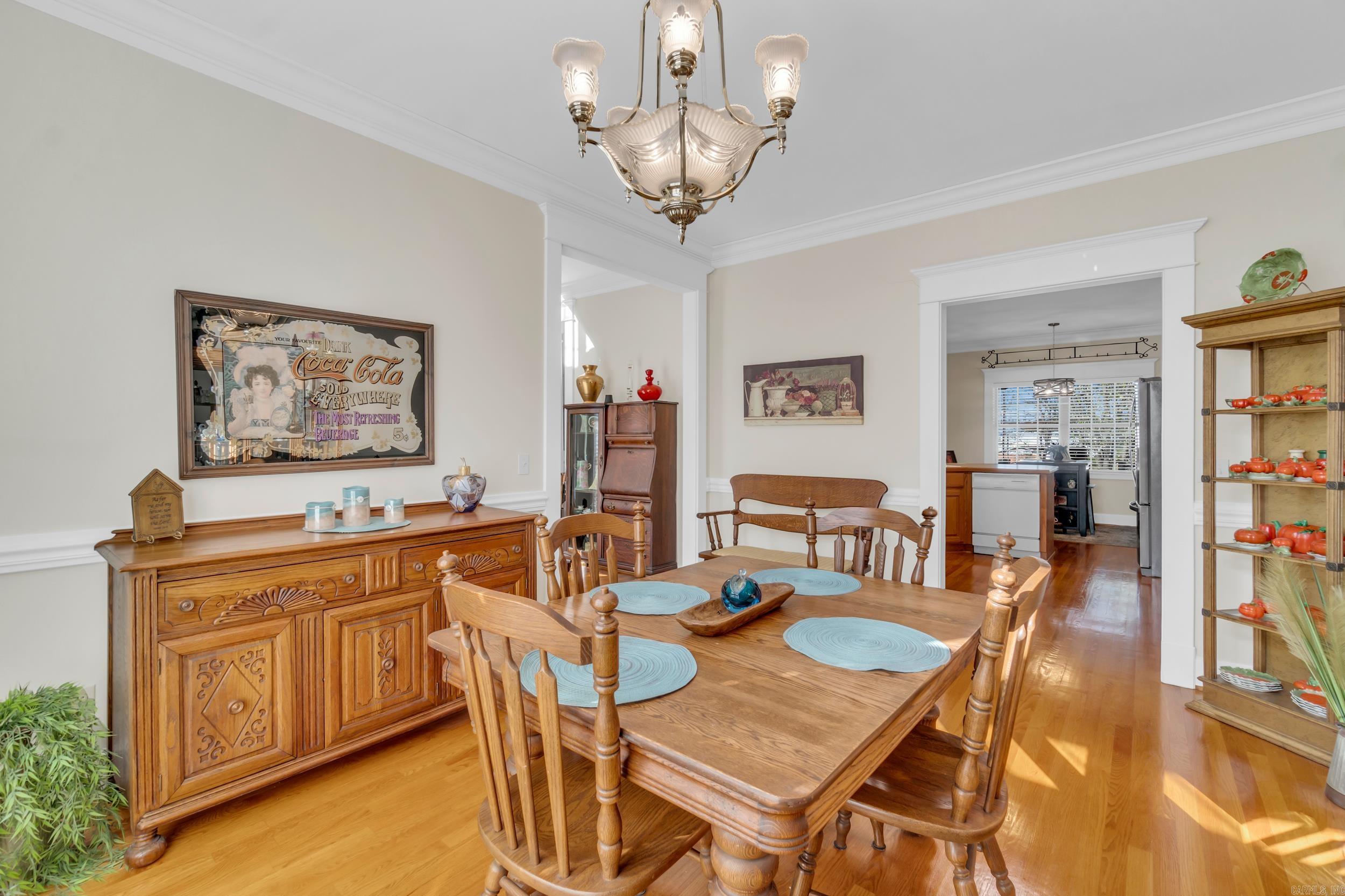 206 N Riggsville  Mountain View, AR