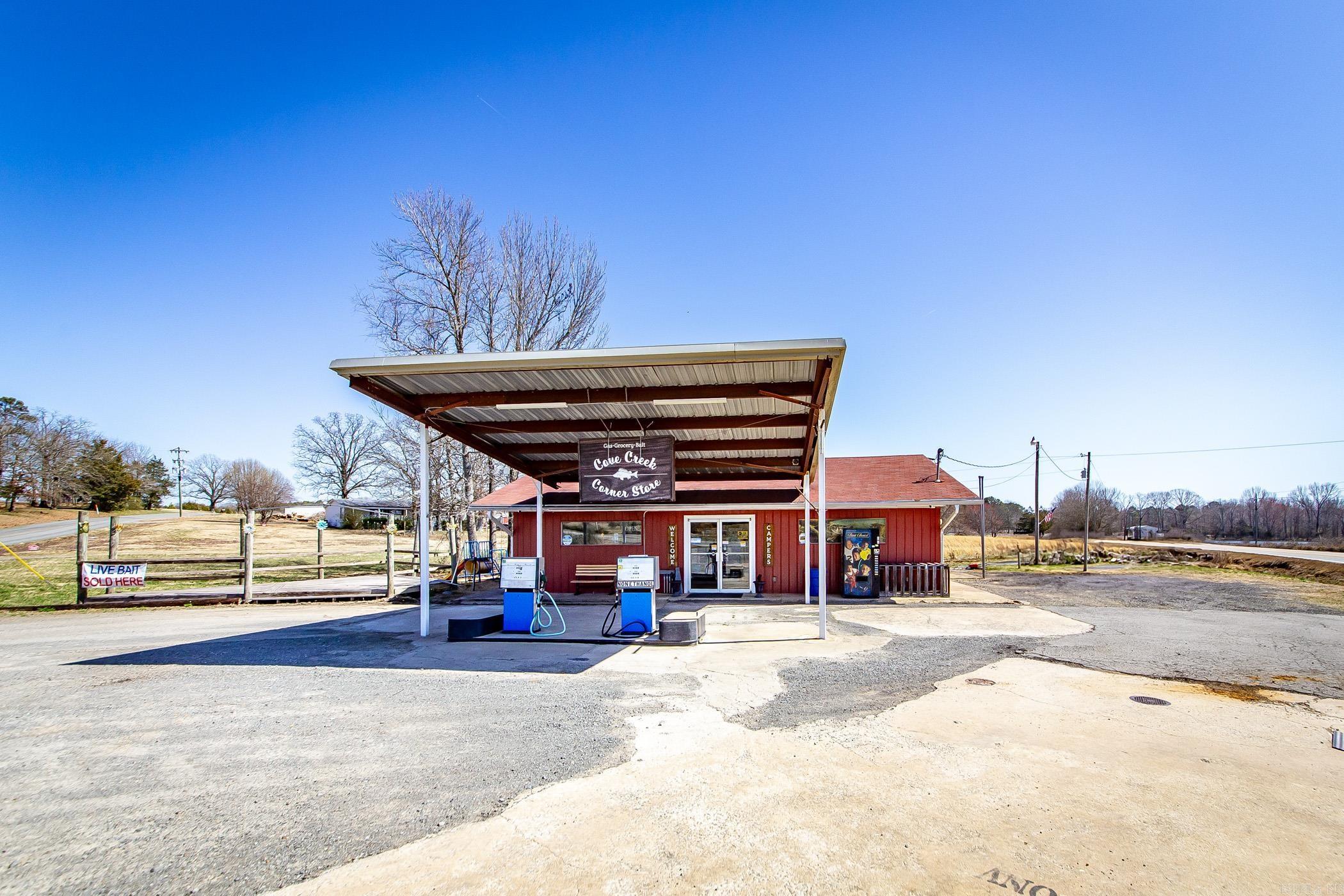 4  Cove Creek Rd  Quitman, AR