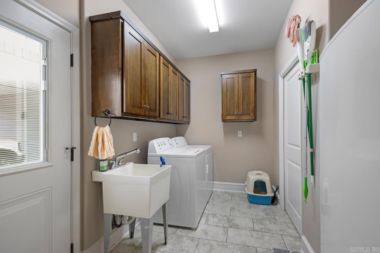 3201  ROOK RIDGE LANE  Benton, AR