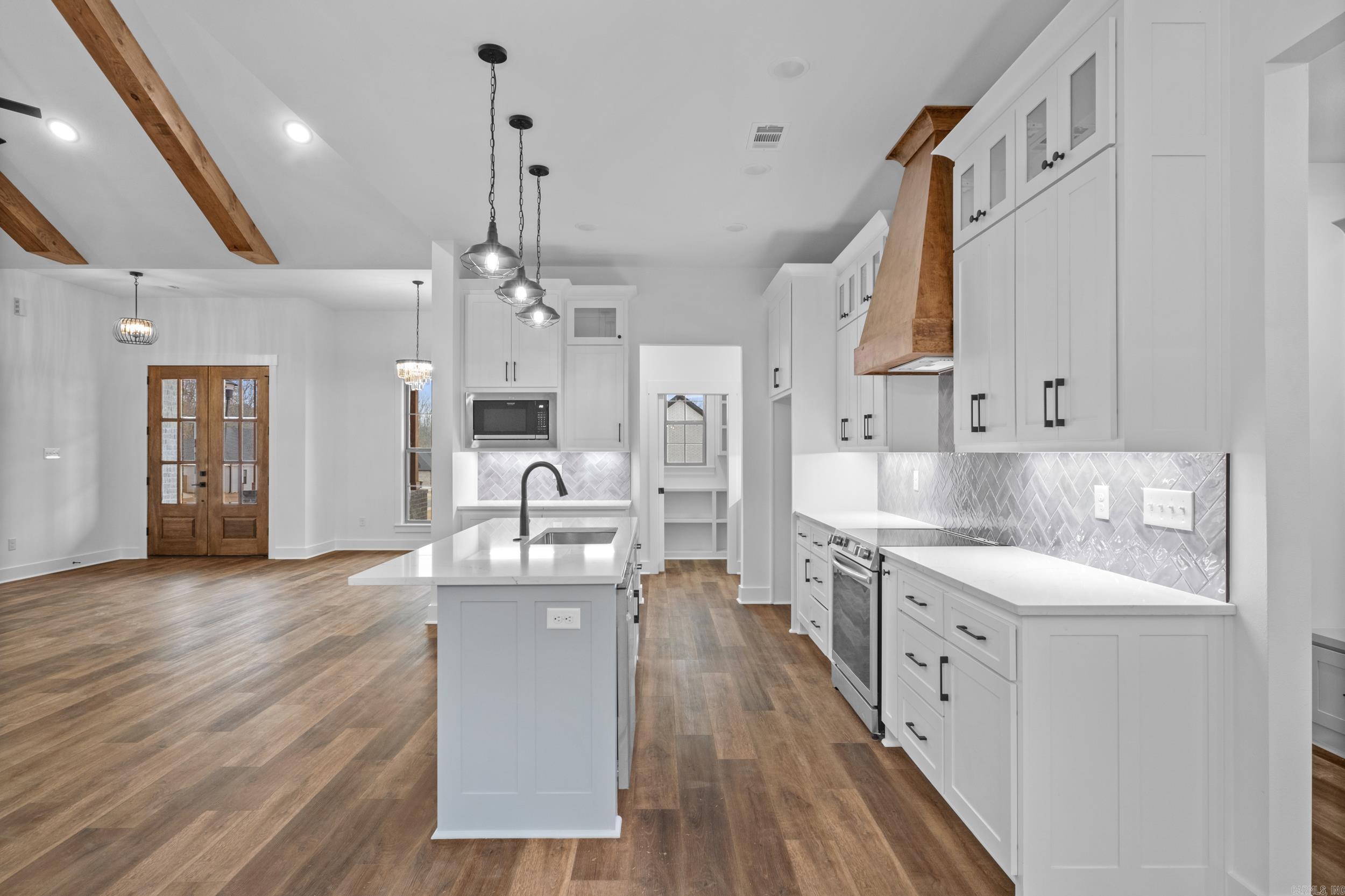 19  Denali  Cabot, AR