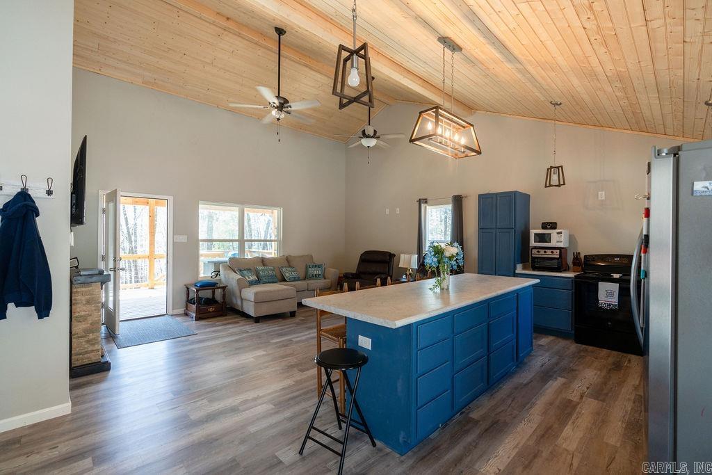 277  Highland  Tumbling Shoals, AR