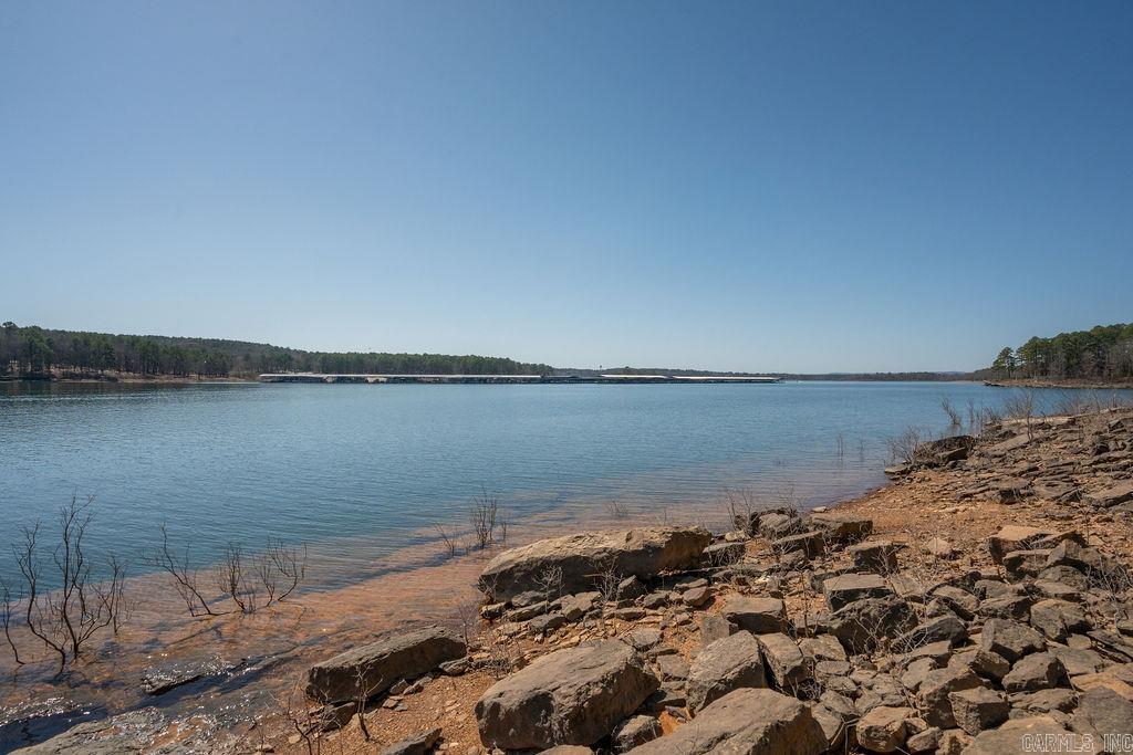 277  Highland  Tumbling Shoals, AR