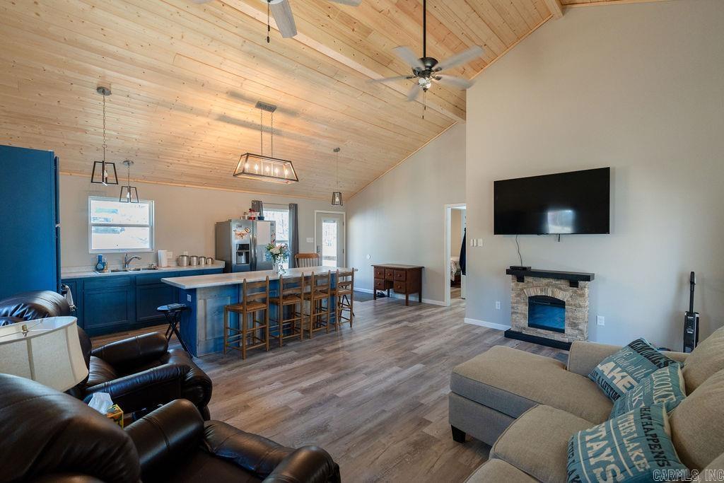 277  Highland  Tumbling Shoals, AR