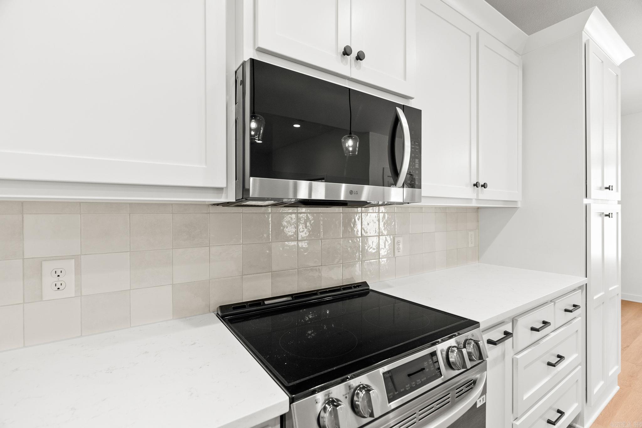 77  Lewis Loop  Greenbrier, AR