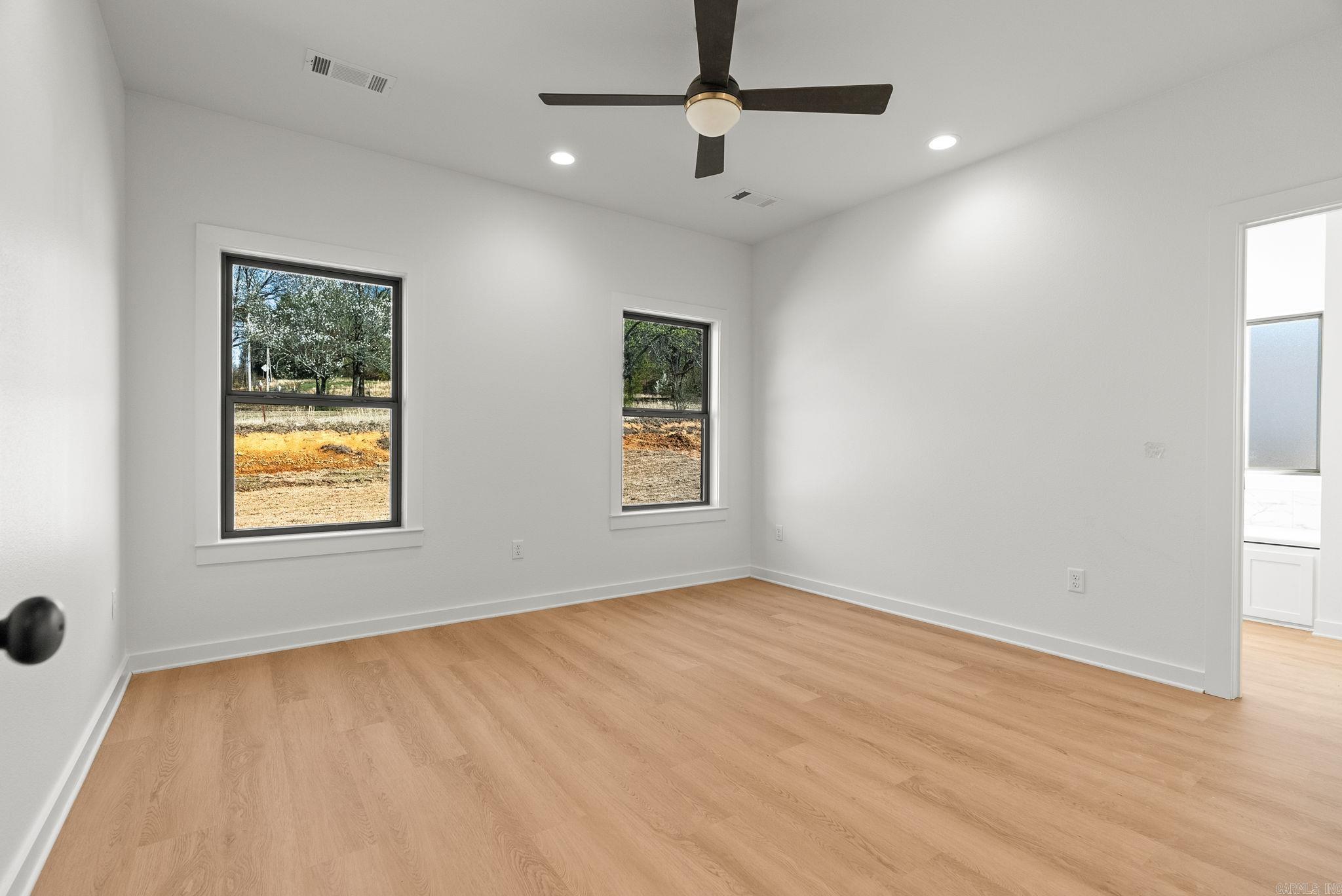 77  Lewis Loop  Greenbrier, AR