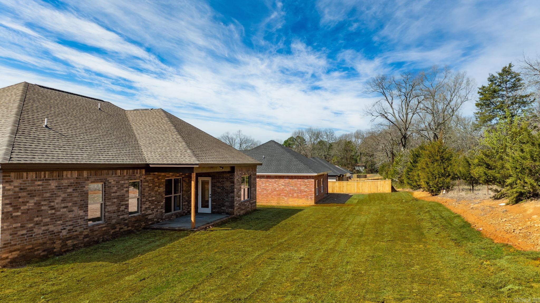 77  Lewis Loop  Greenbrier, AR