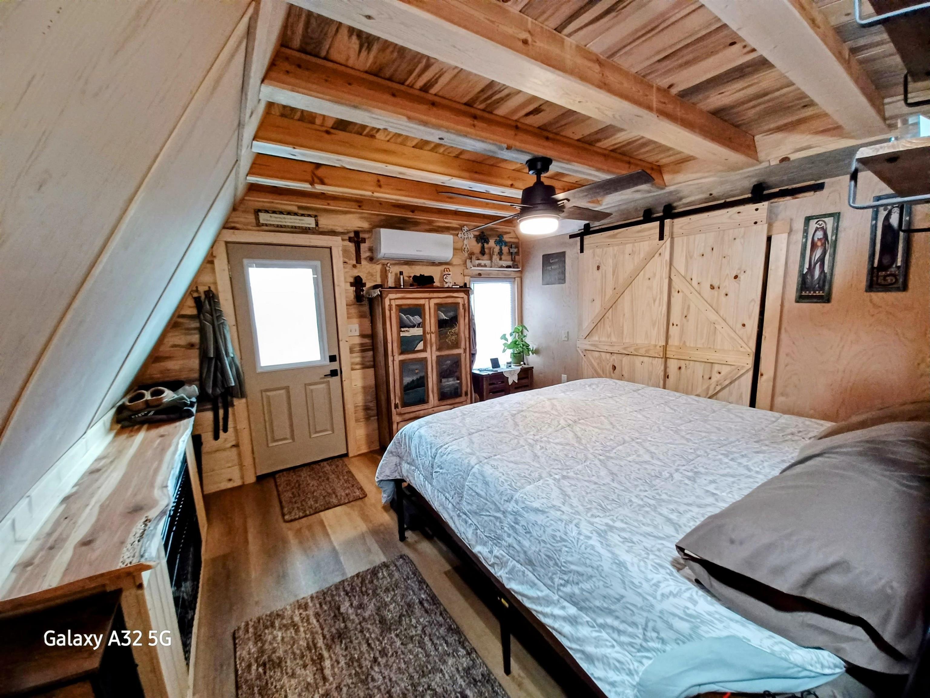 909 E Arkansas  Horseshoe Bend, AR