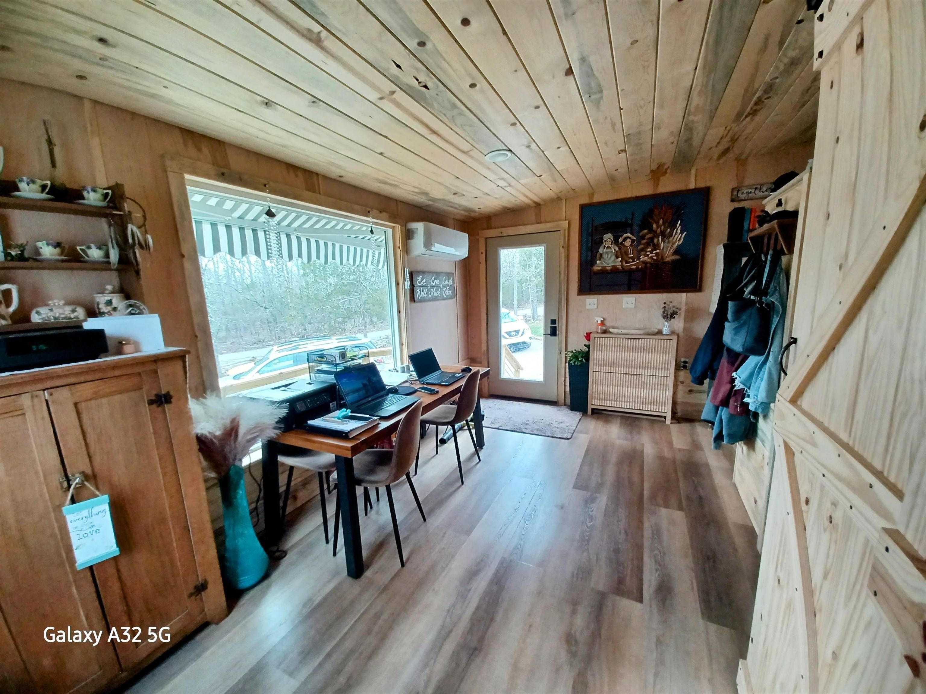 909 E Arkansas  Horseshoe Bend, AR