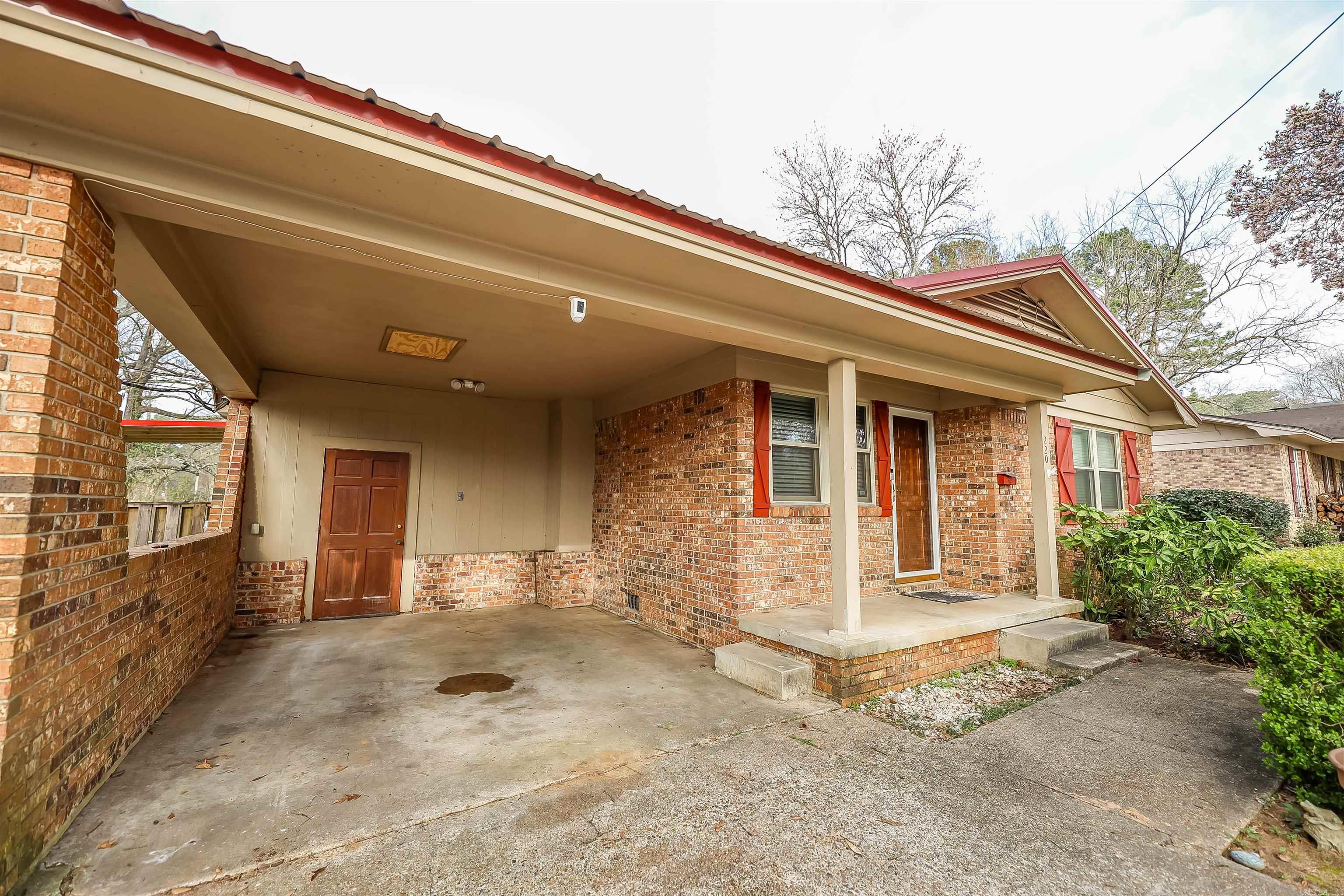 220  Wilson Ave  Camden, AR