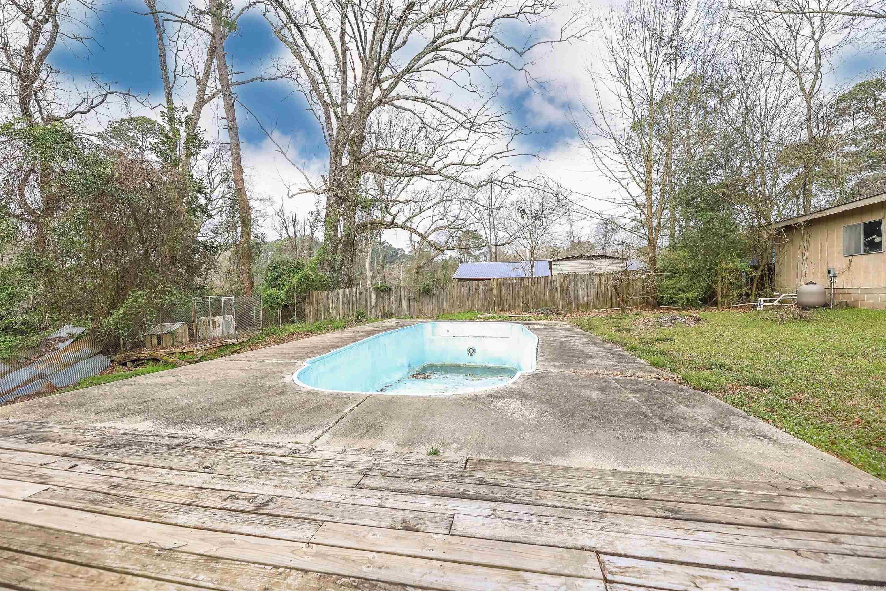 220  Wilson Ave  Camden, AR
