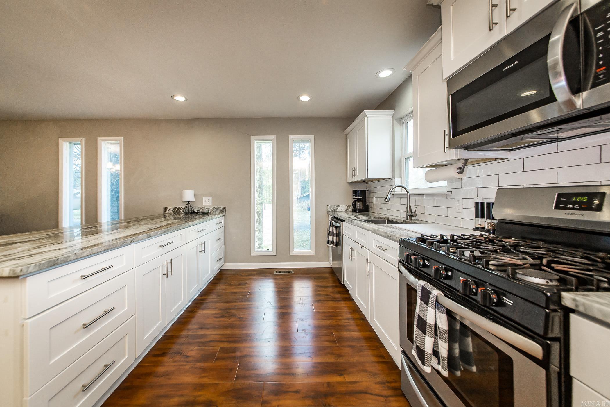 6 Silver Fox Cove Jacksonville, AR 72076