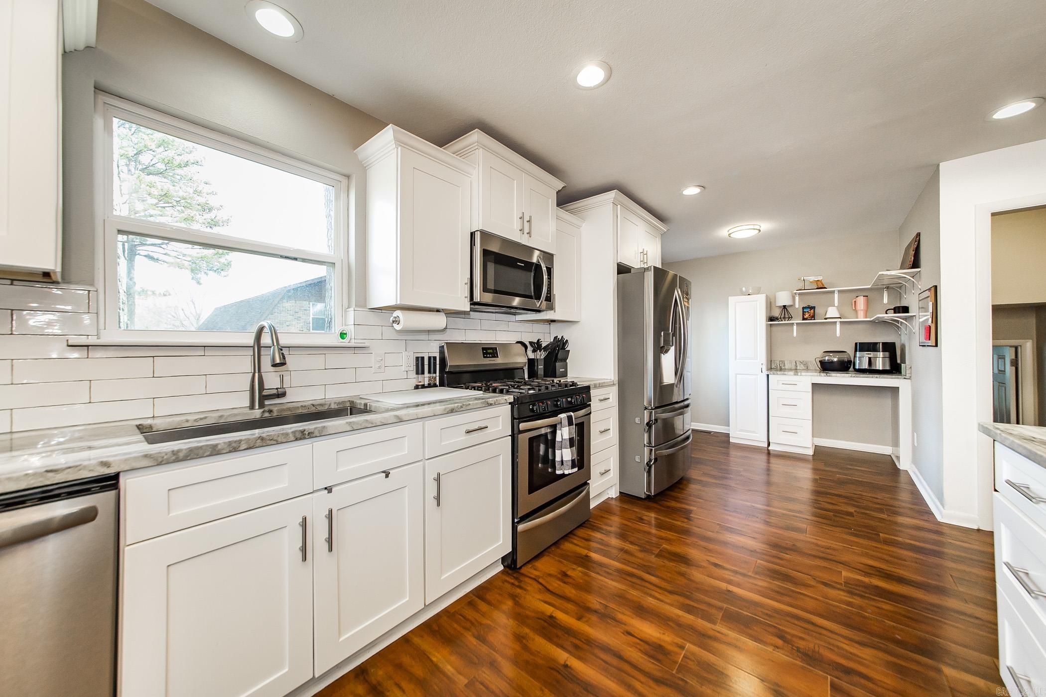 6 Silver Fox Cove Jacksonville, AR 72076