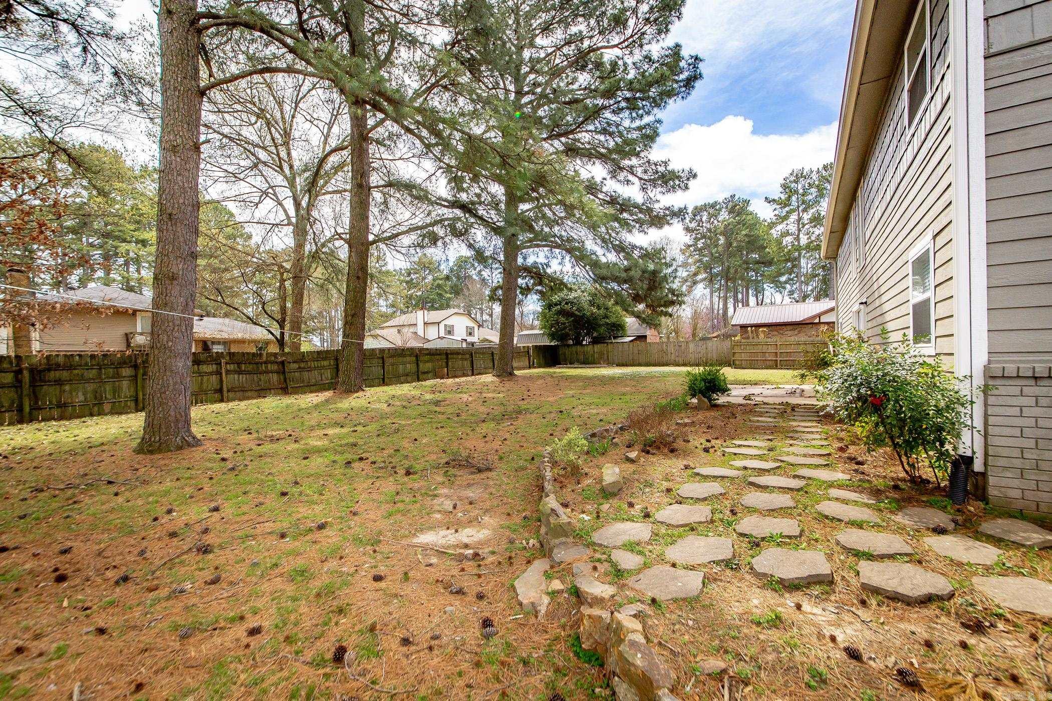 6 Silver Fox Cove Jacksonville, AR 72076