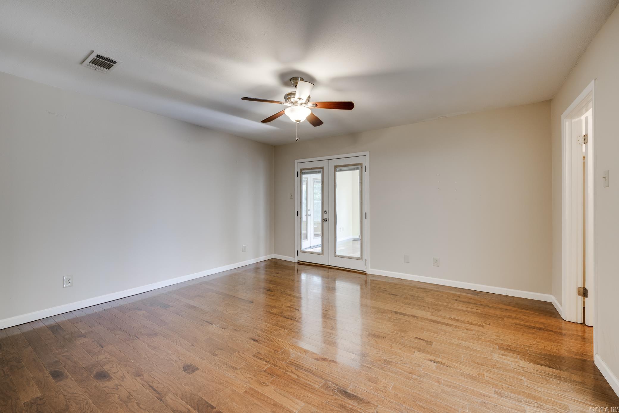65 Stoneledge Drive Maumelle, AR 72113
