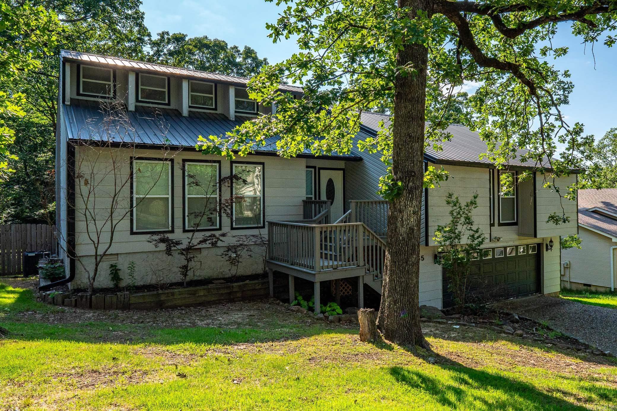 65 Stoneledge Drive Maumelle, AR 72113
