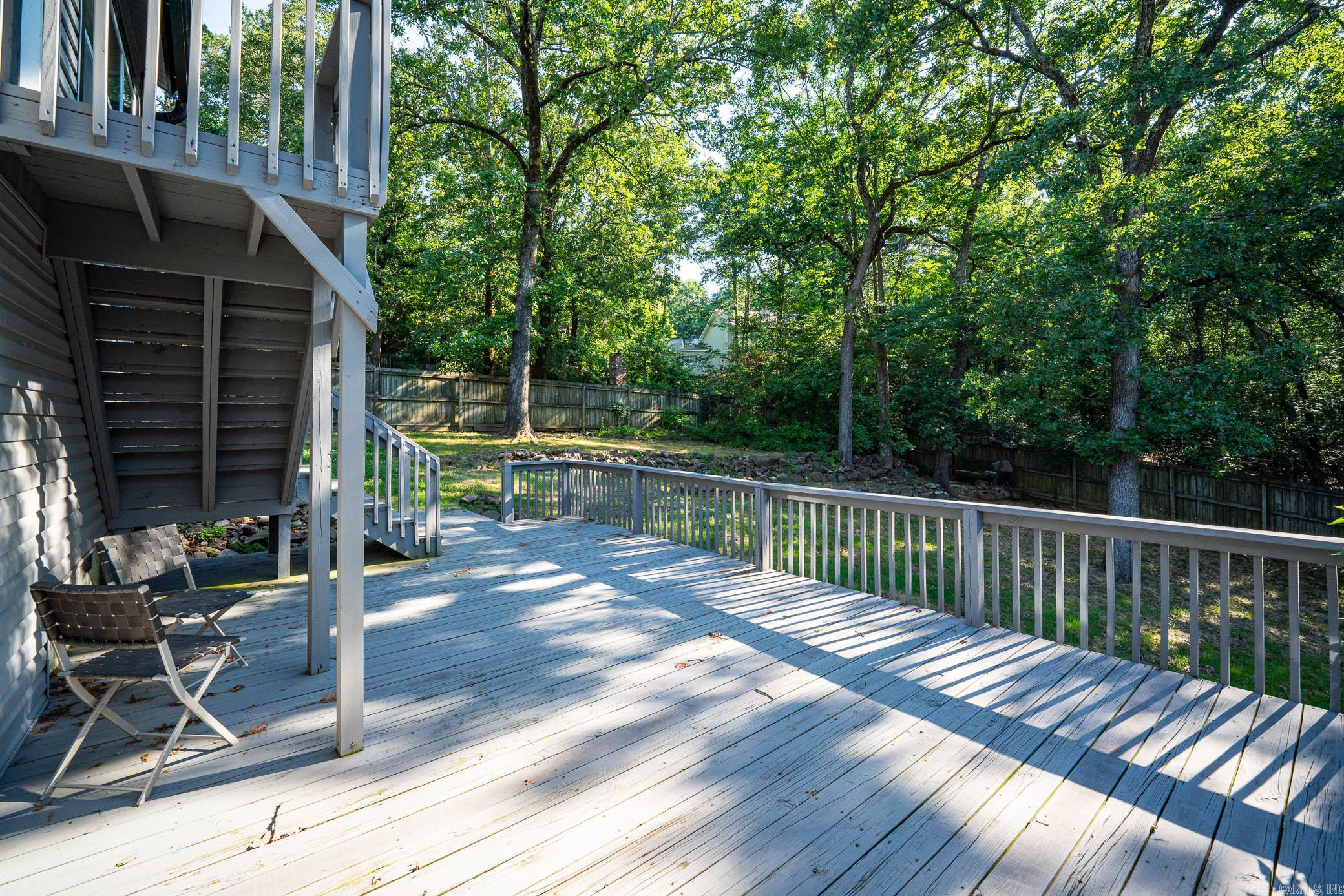65 Stoneledge Drive Maumelle, AR 72113