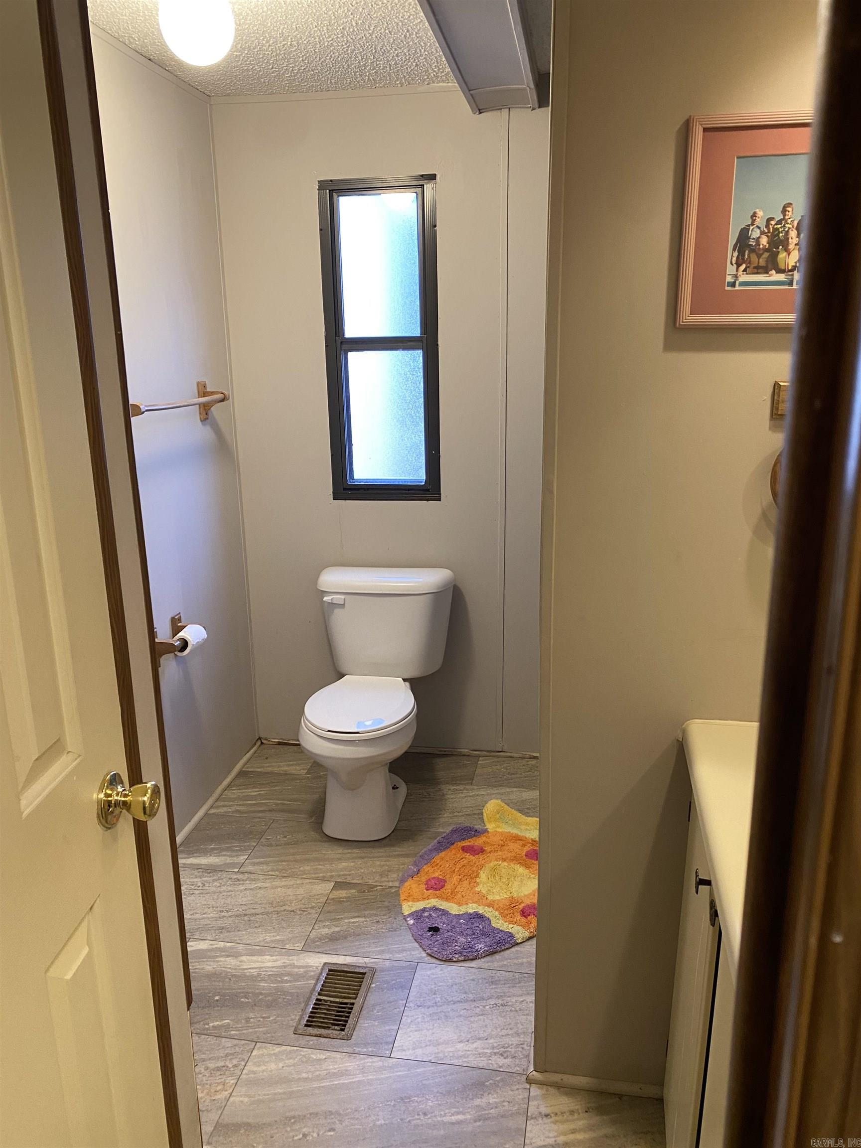 4  Sumac  Mount Ida, AR