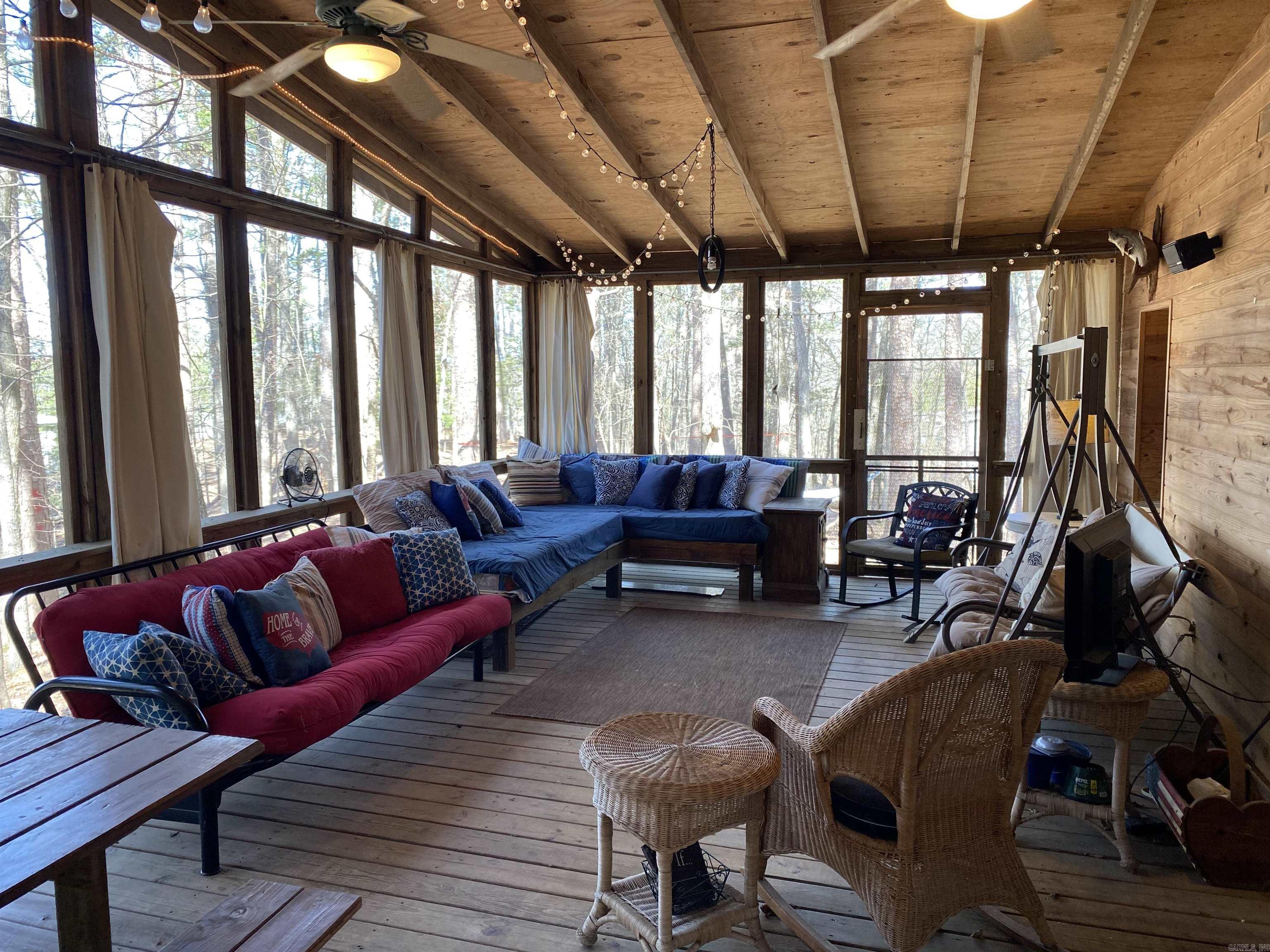 4  Sumac  Mount Ida, AR