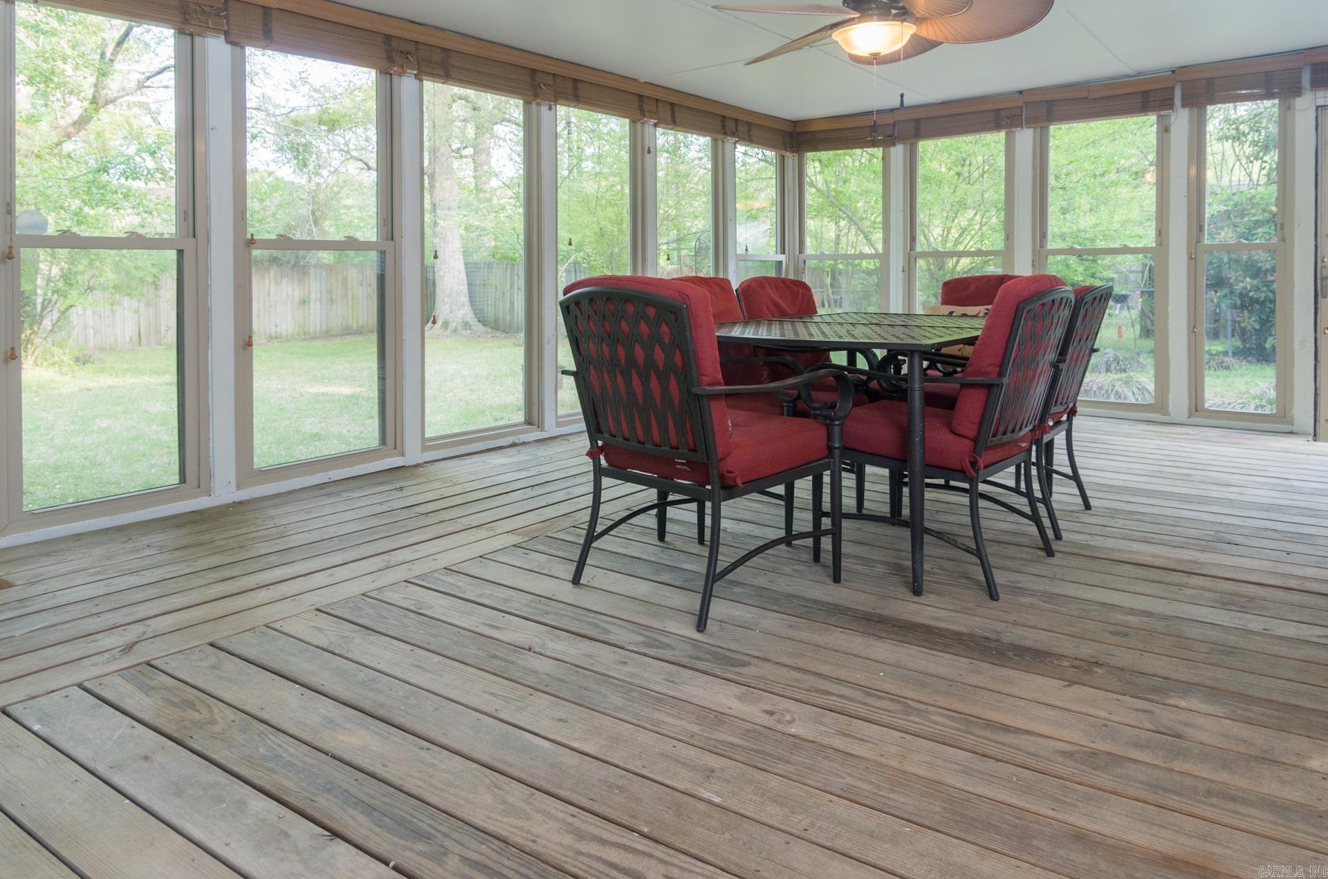 325  Oak  Little Rock, AR