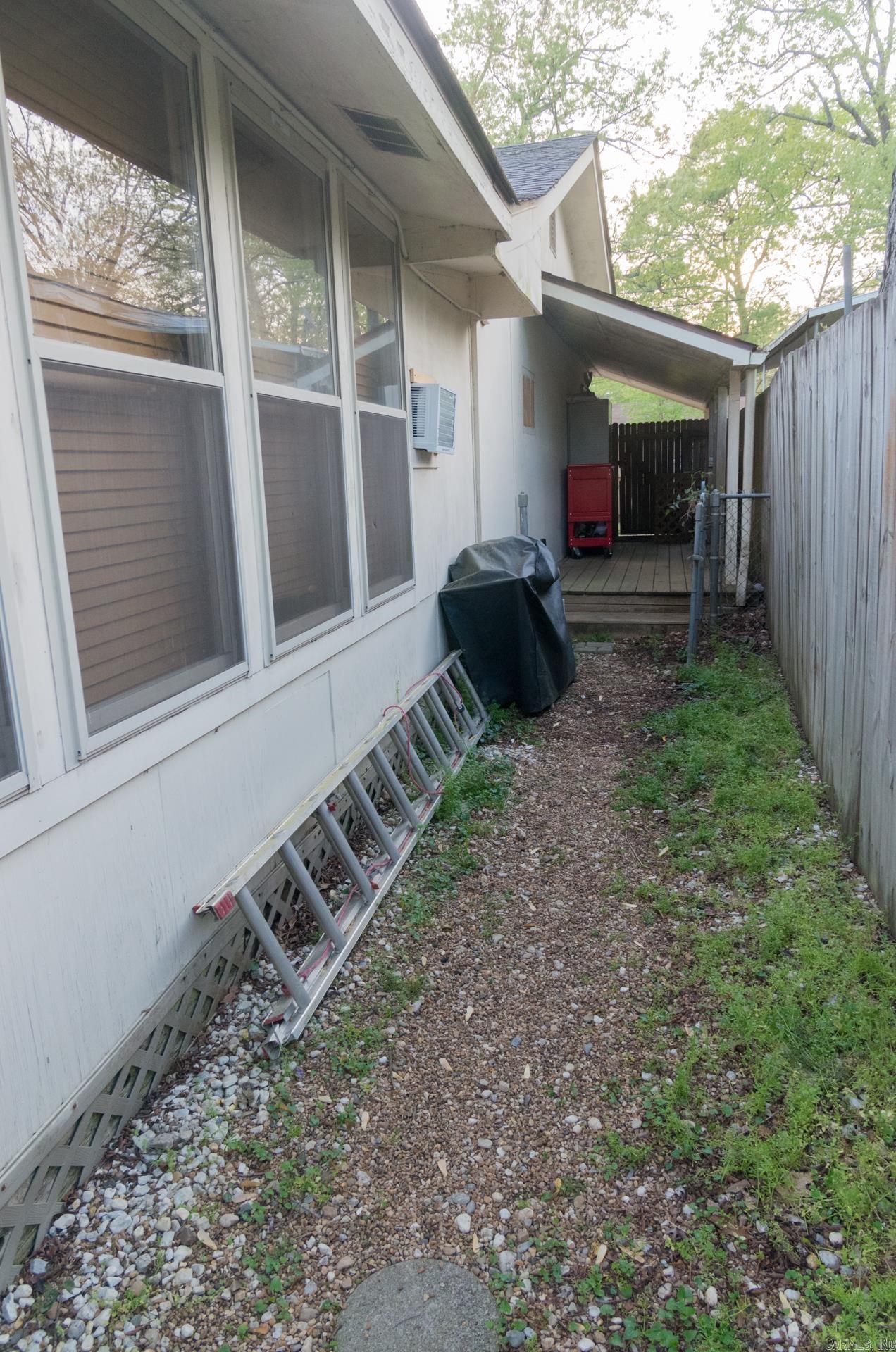 325  Oak  Little Rock, AR
