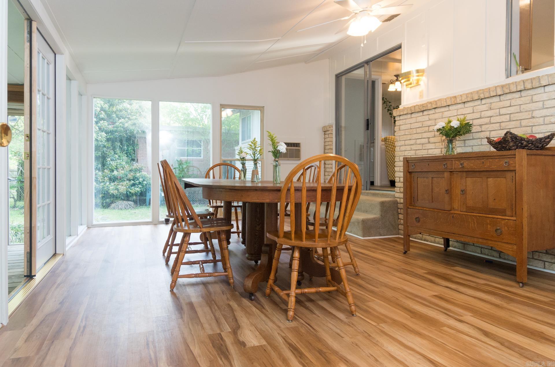 325  Oak  Little Rock, AR