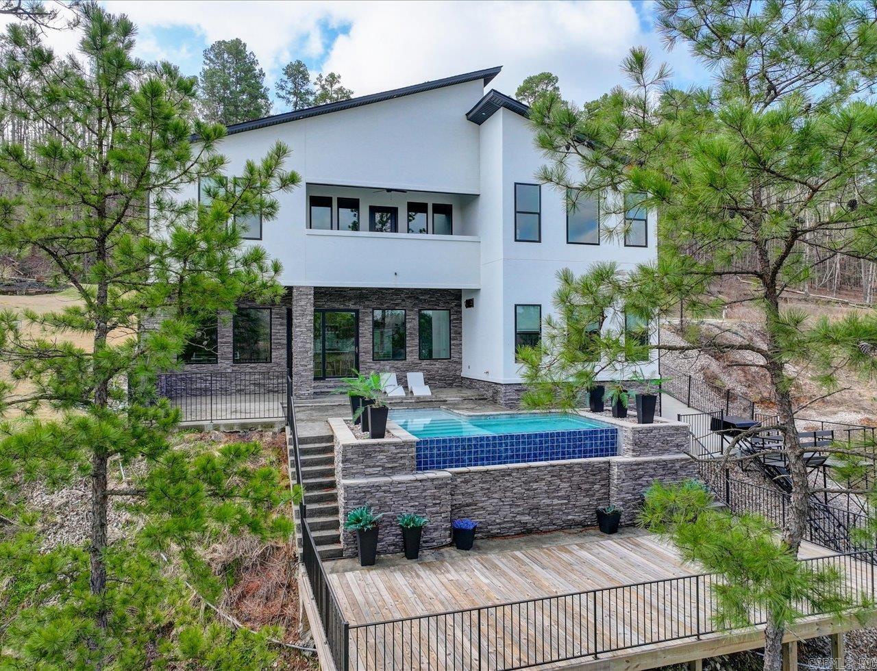 198  Lake Forest Shores  Hot Springs, AR