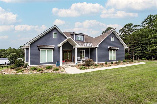 143  Lakeview  Fairfield Bay, AR