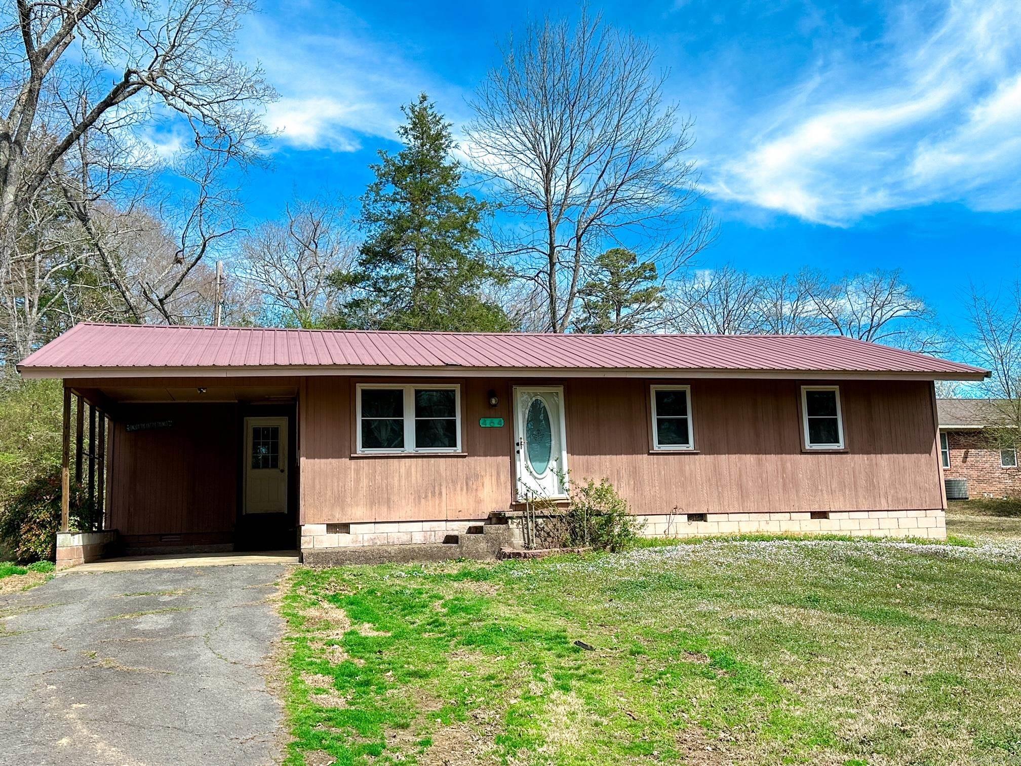 464  3rd Street  Clinton, AR