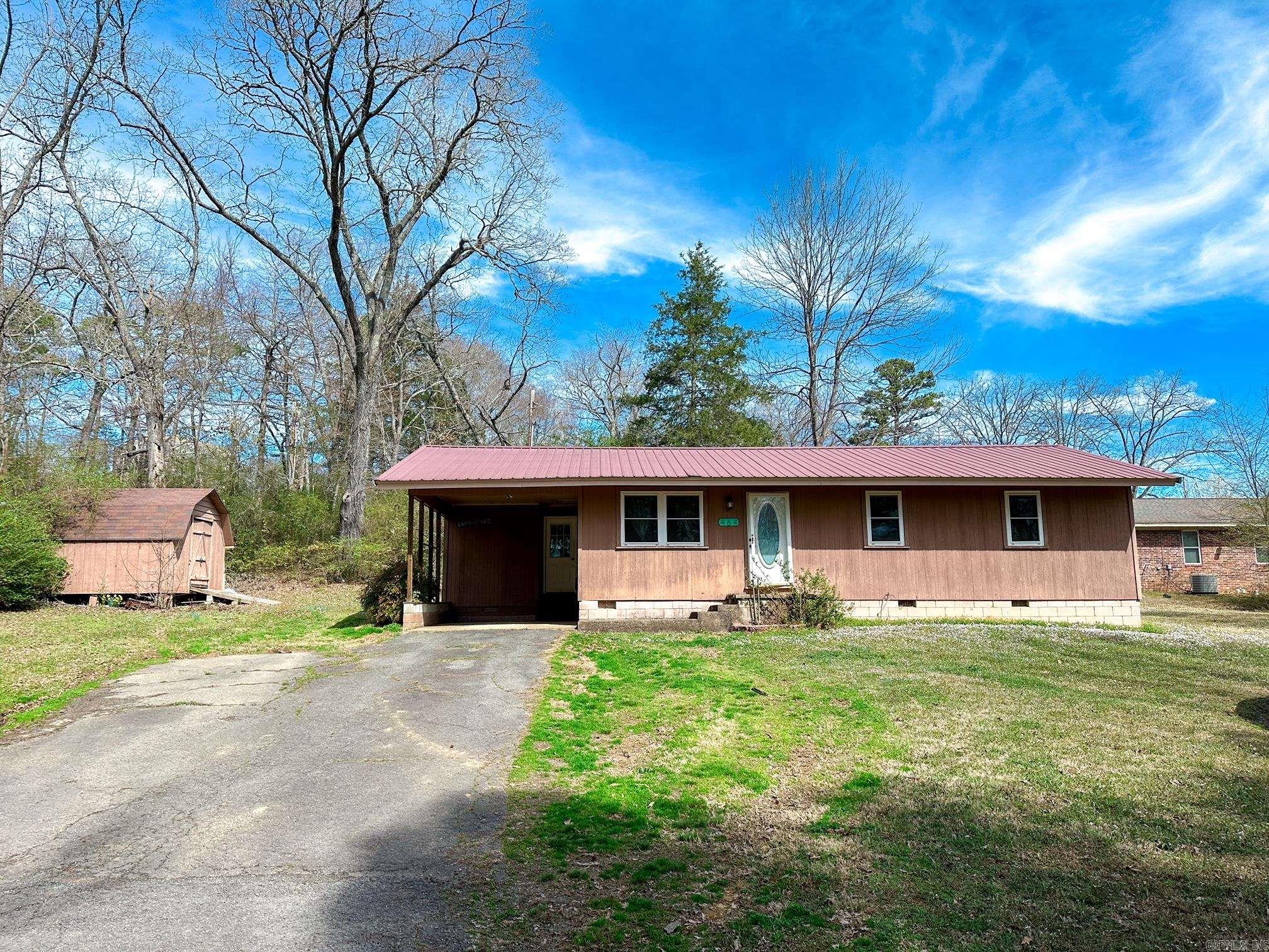 464  3rd Street  Clinton, AR