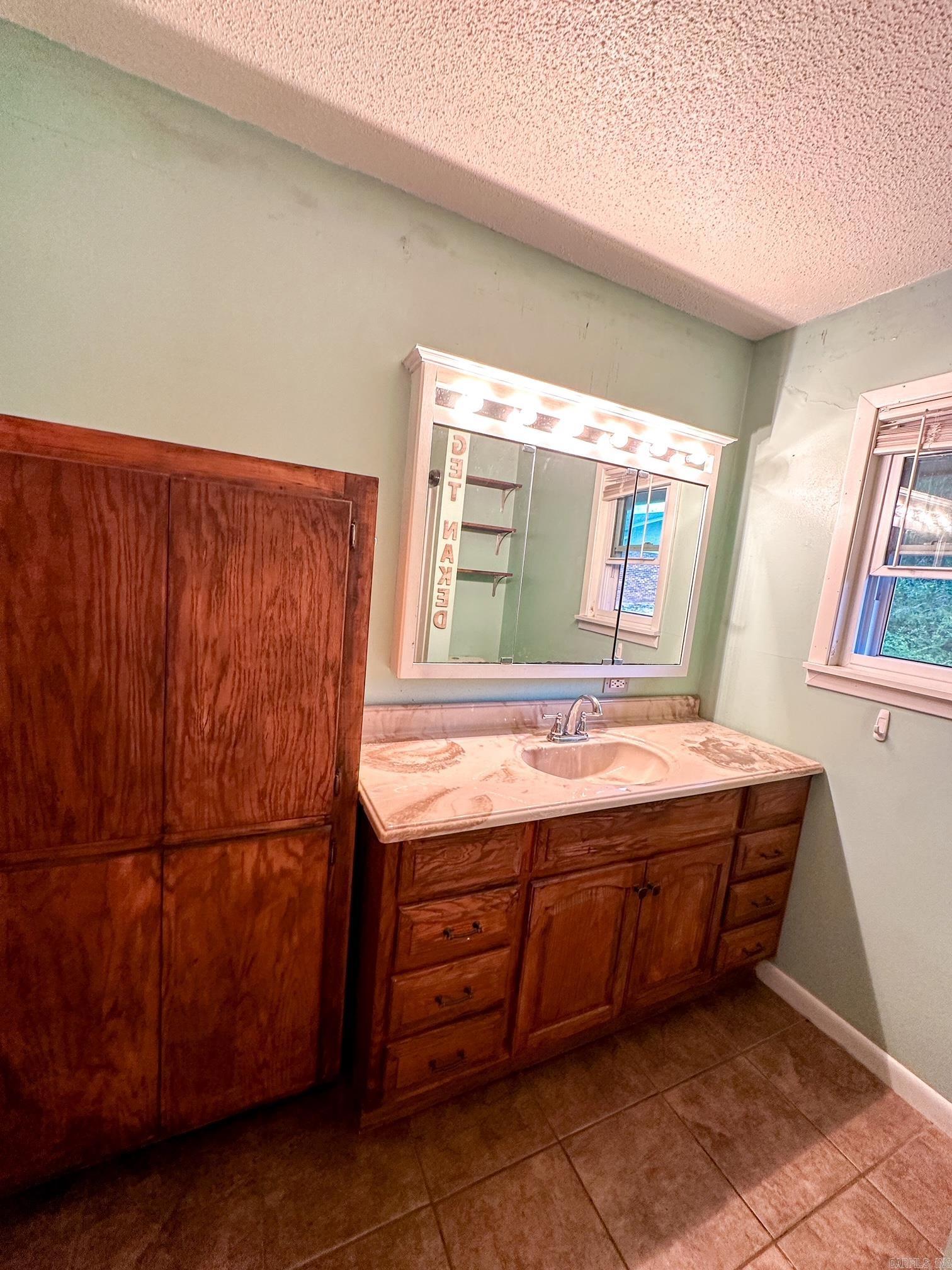 464  3rd Street  Clinton, AR