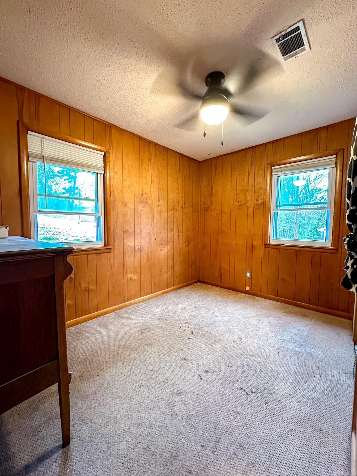 464  3rd Street  Clinton, AR