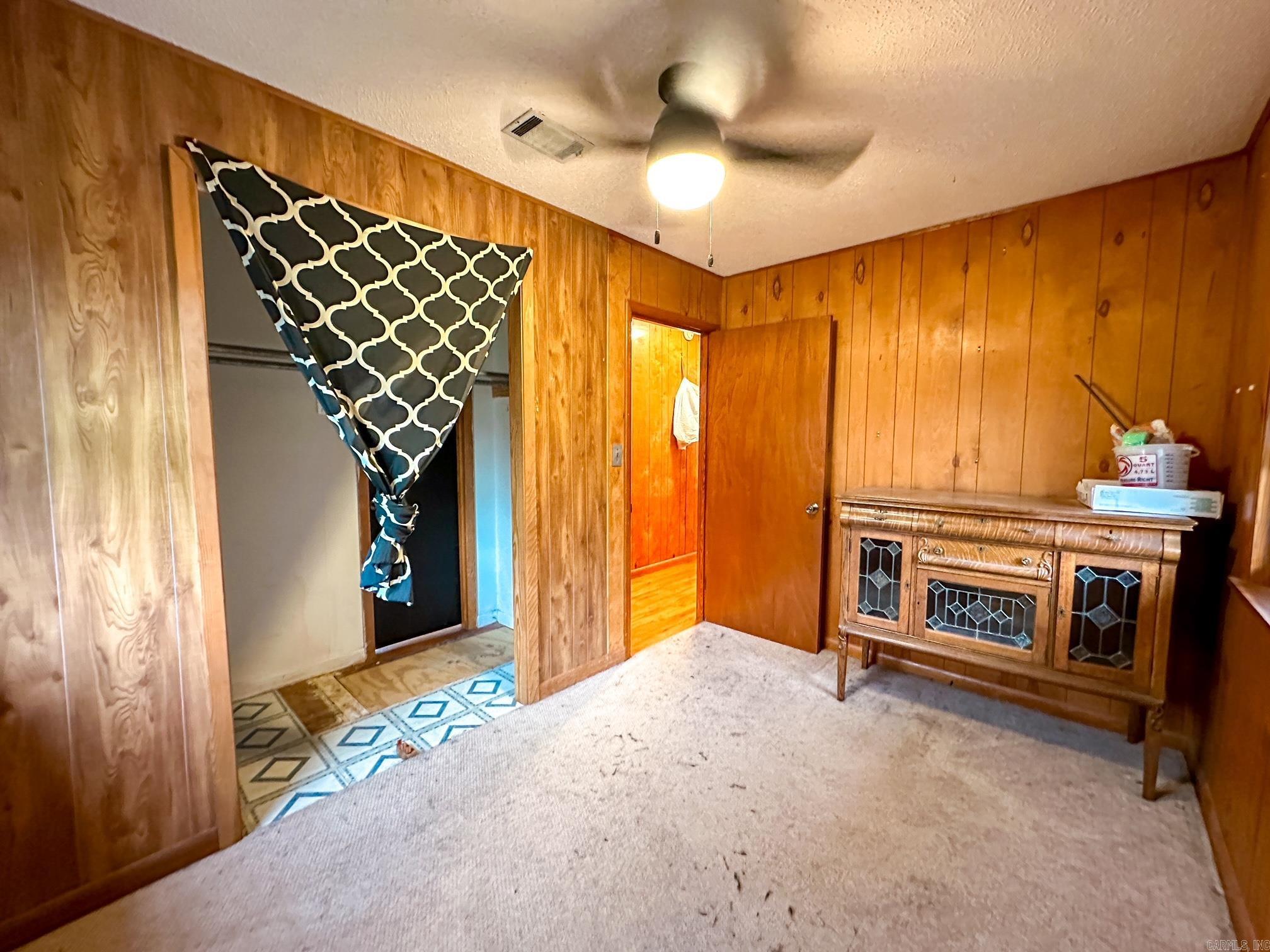 464  3rd Street  Clinton, AR