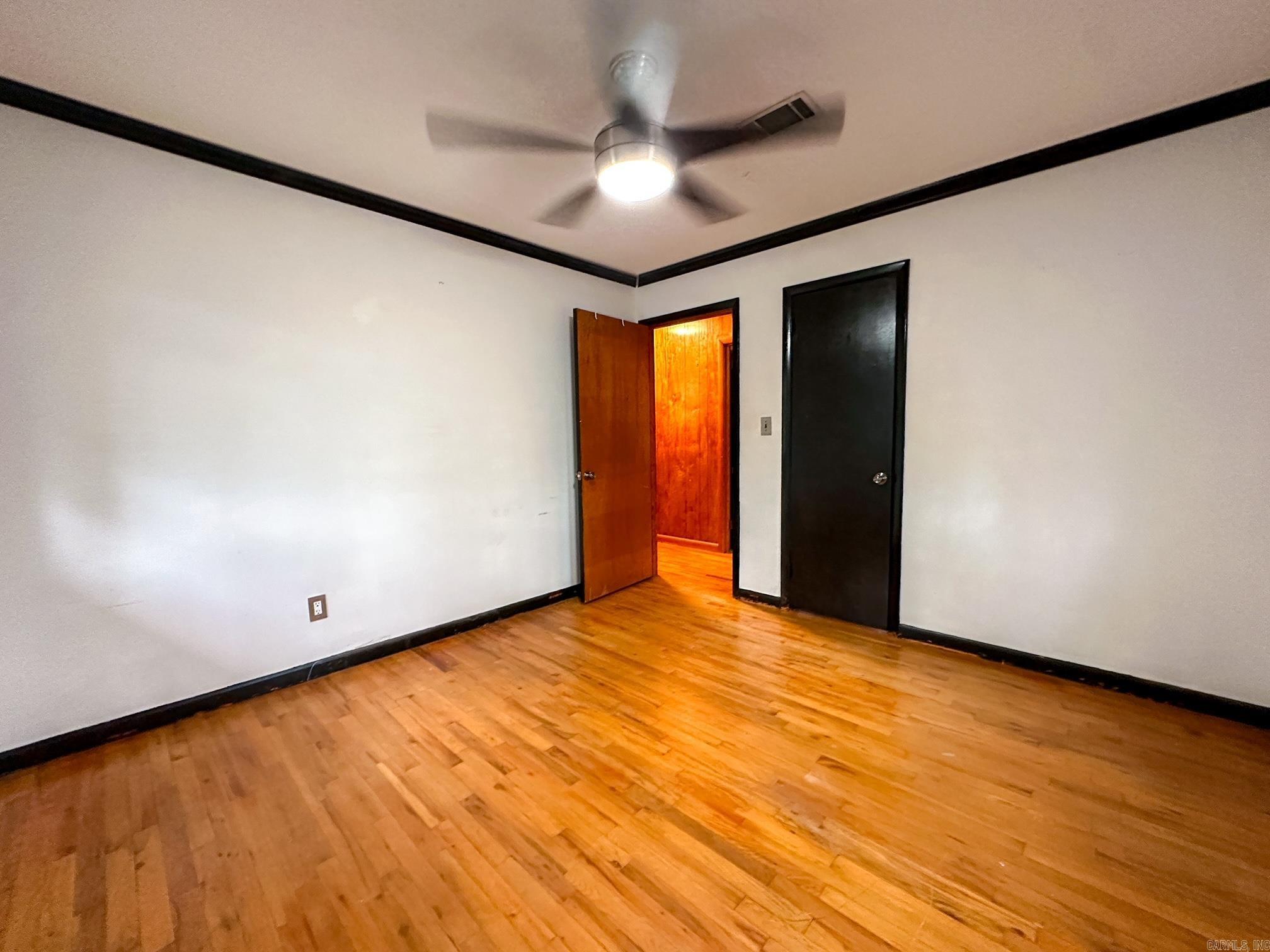 464  3rd Street  Clinton, AR