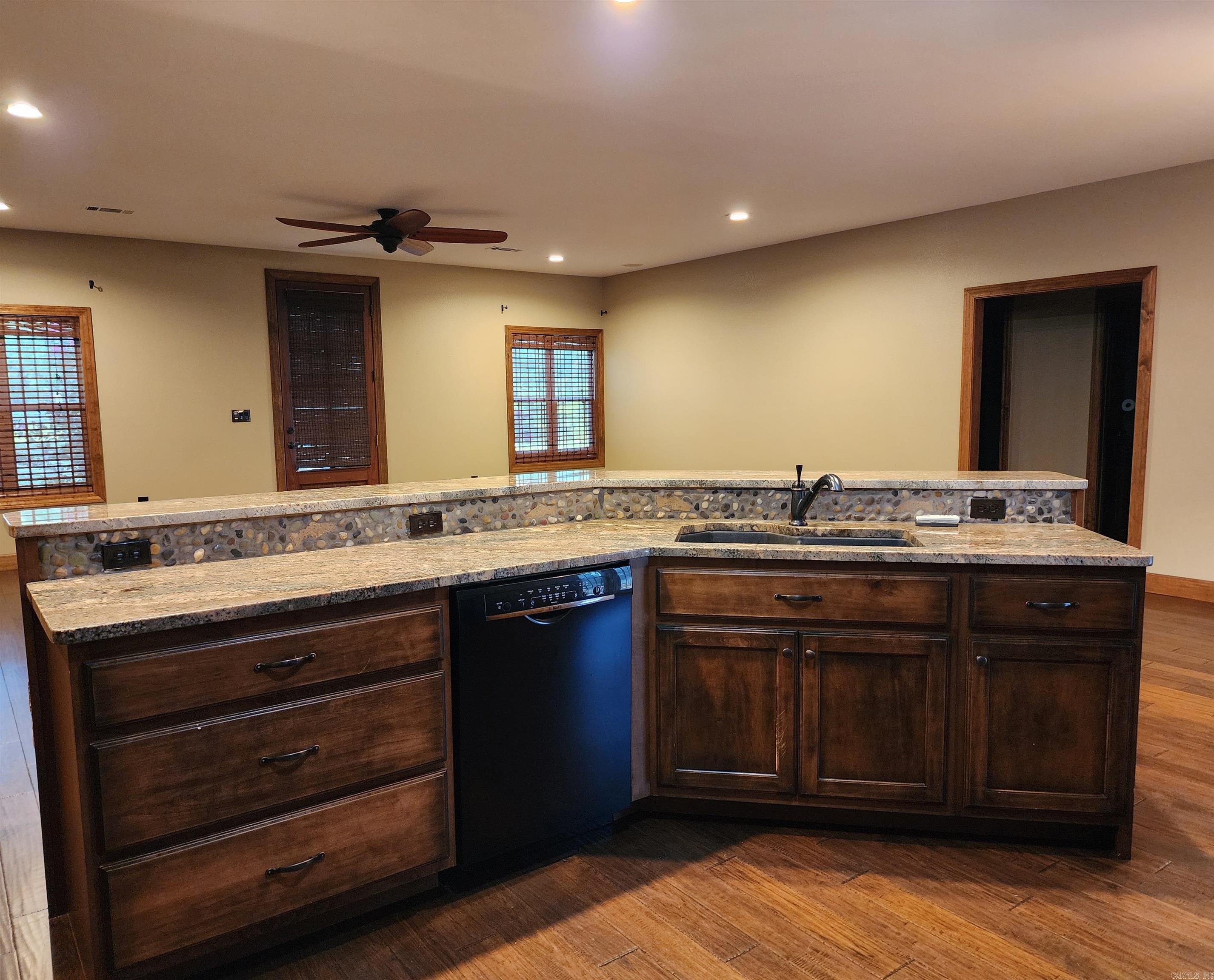 119  County Road 952  Mountain Home, AR
