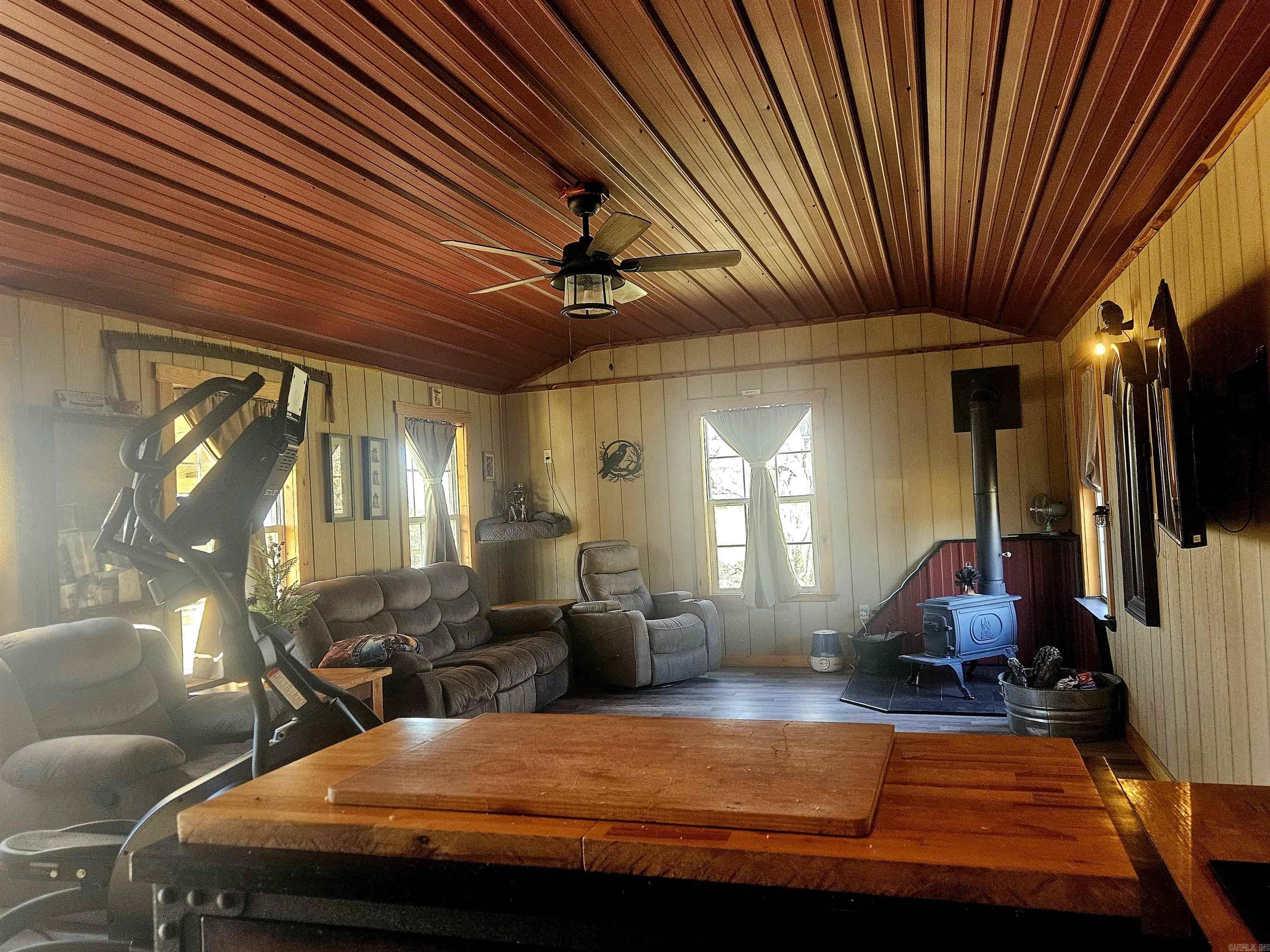 1826 Marsena  Marshall, AR