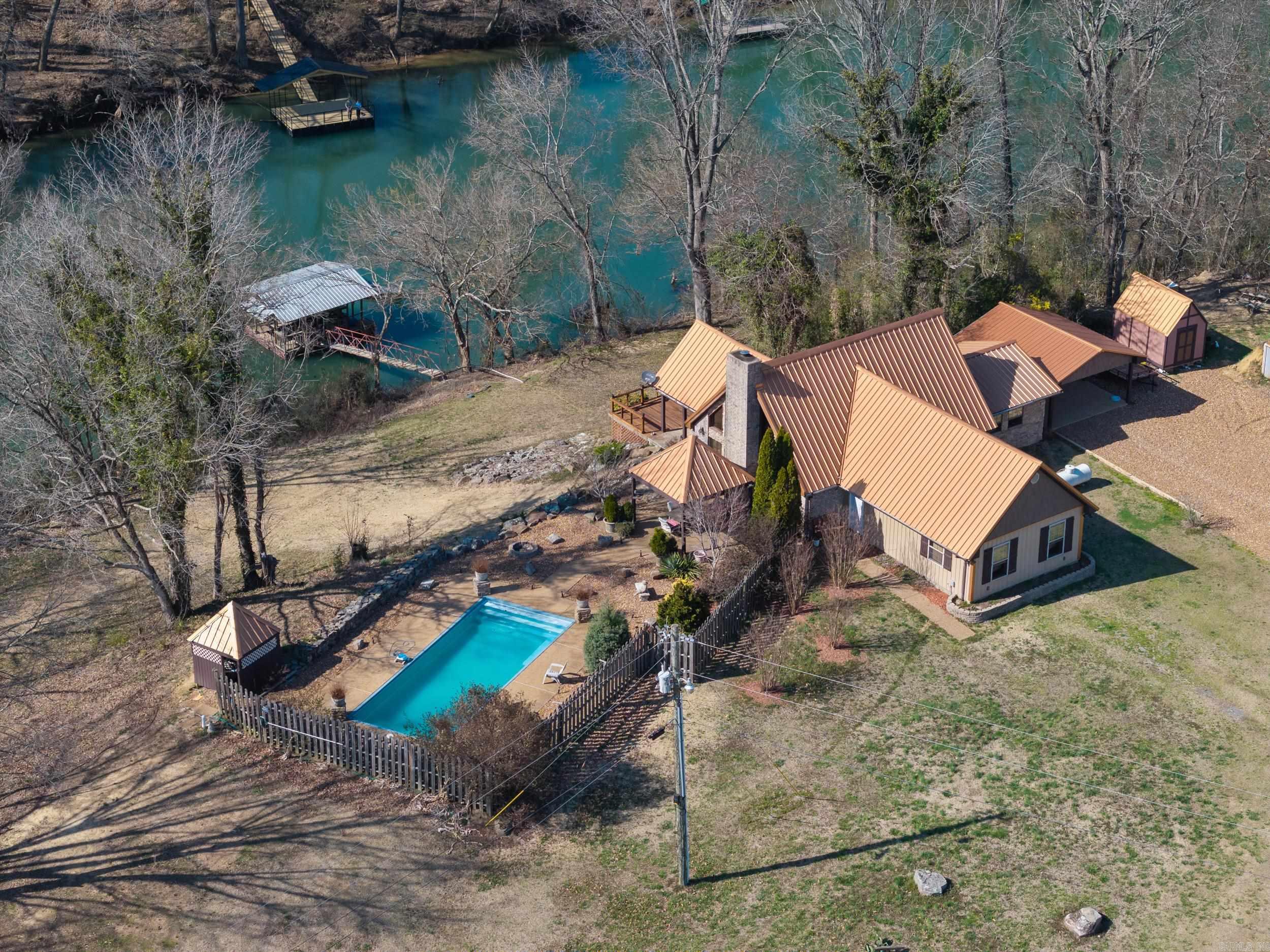 267  emery bluff dr  Pangburn, AR