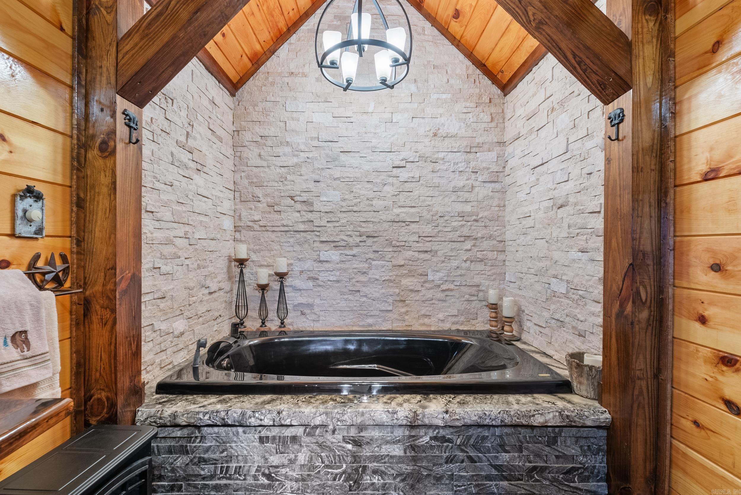 267  emery bluff dr  Pangburn, AR