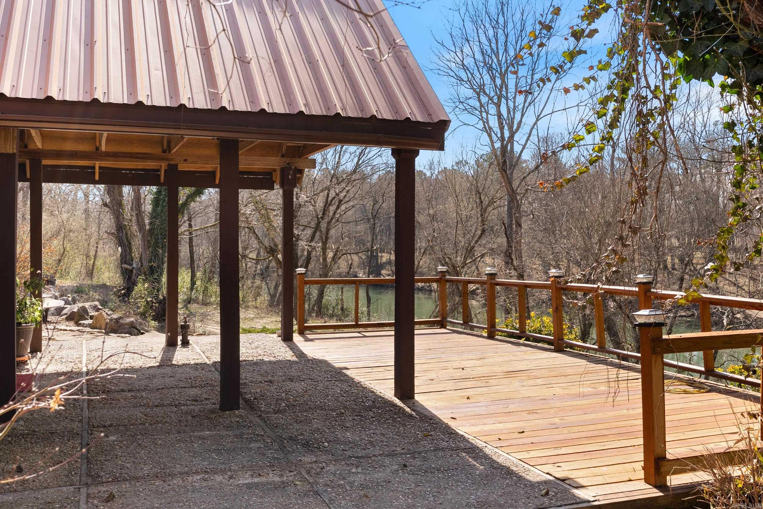 267  emery bluff dr  Pangburn, AR