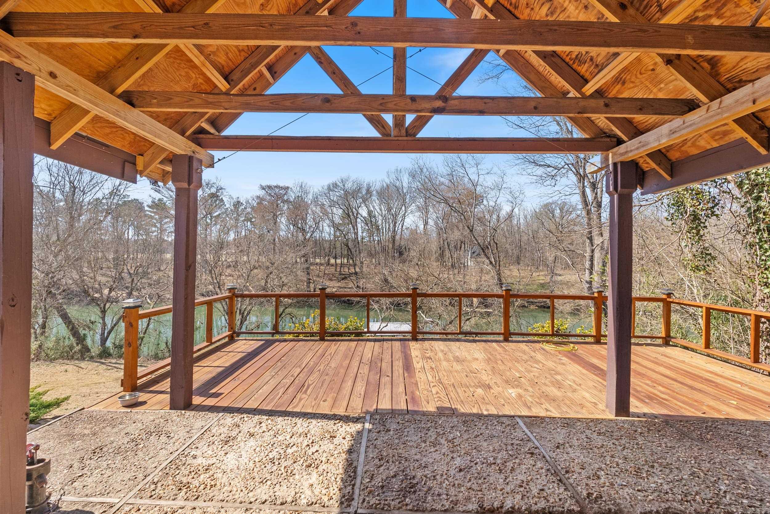 267  emery bluff dr  Pangburn, AR