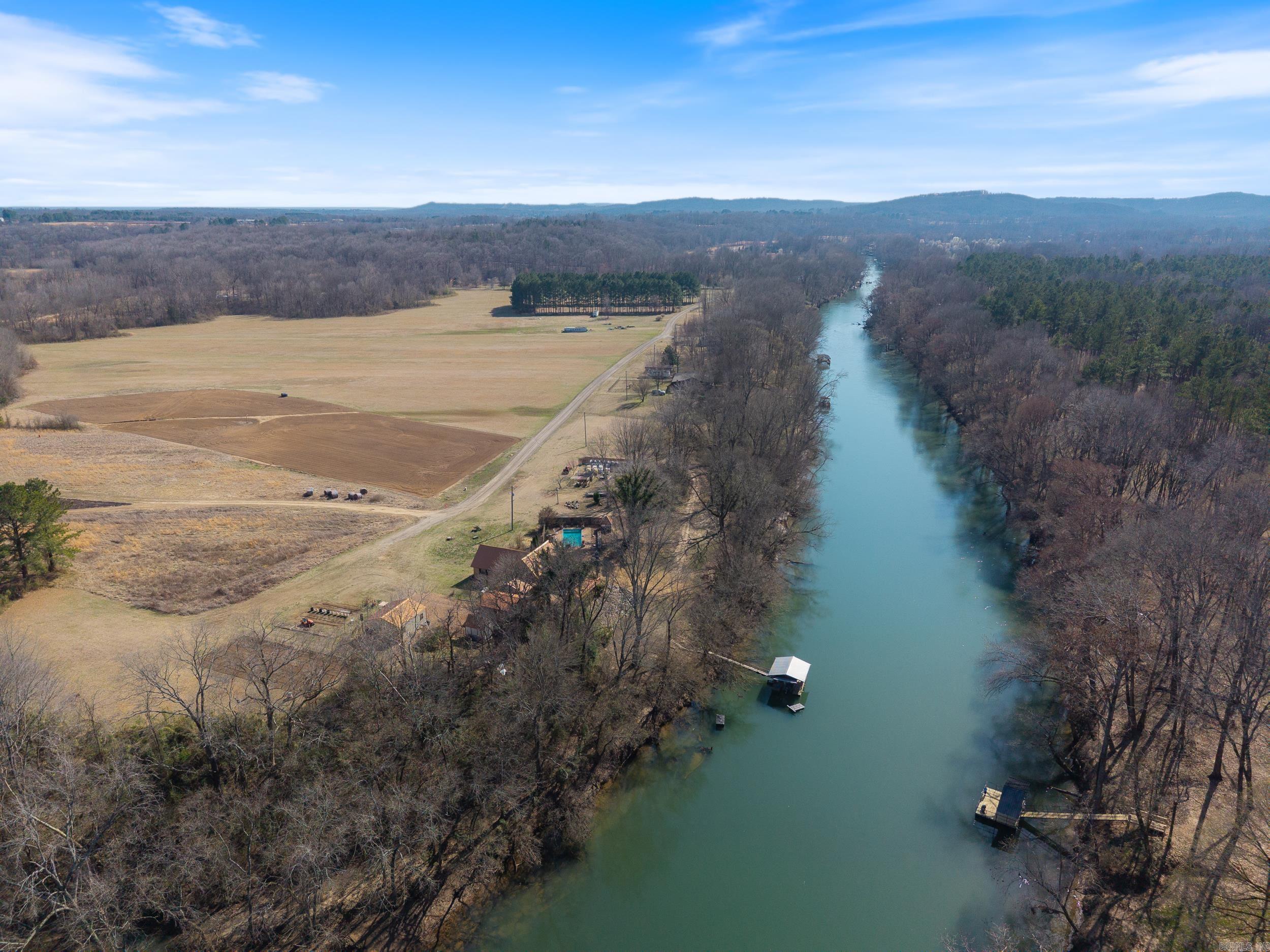 267  emery bluff dr  Pangburn, AR