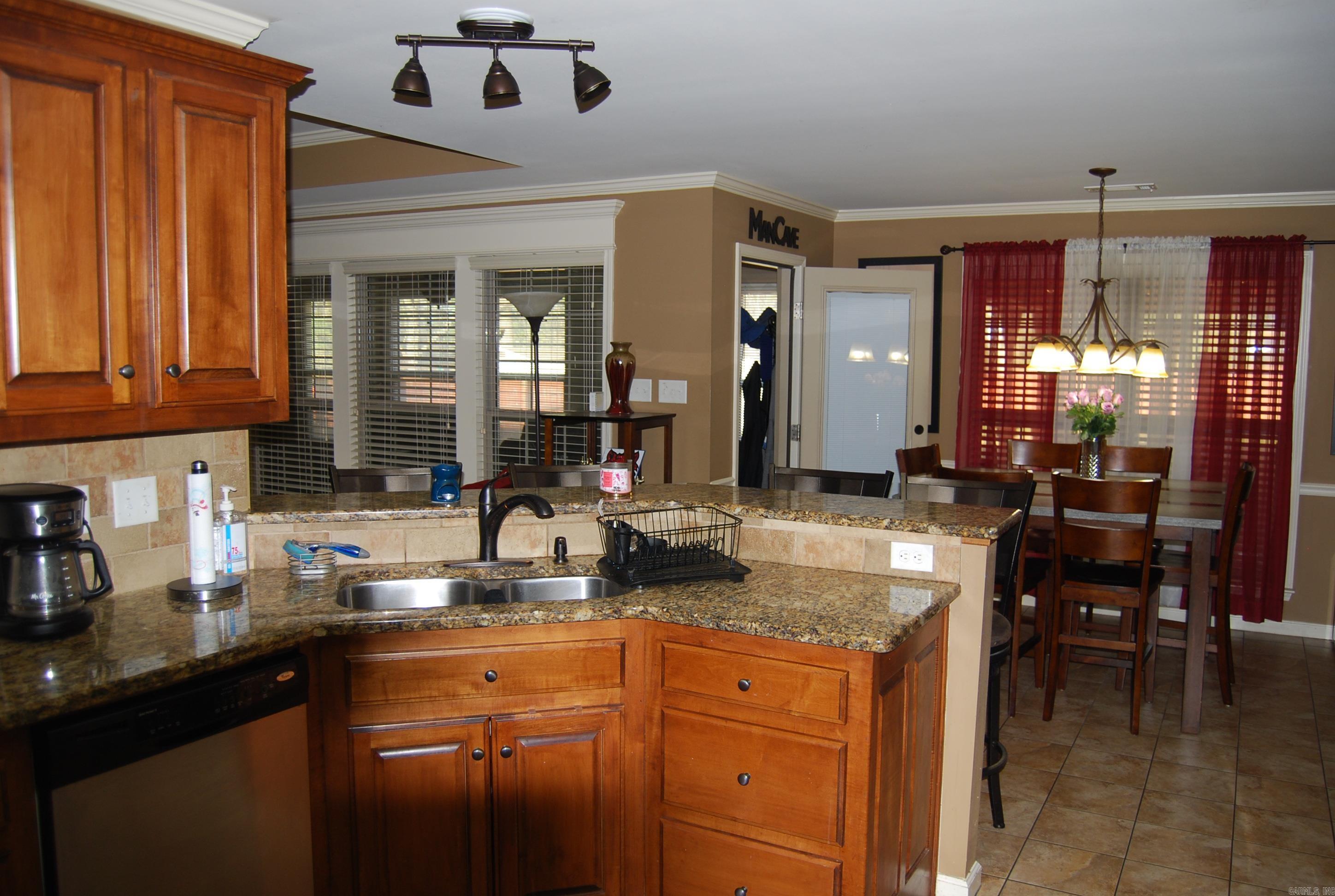 5300  Charles  Bryant, AR