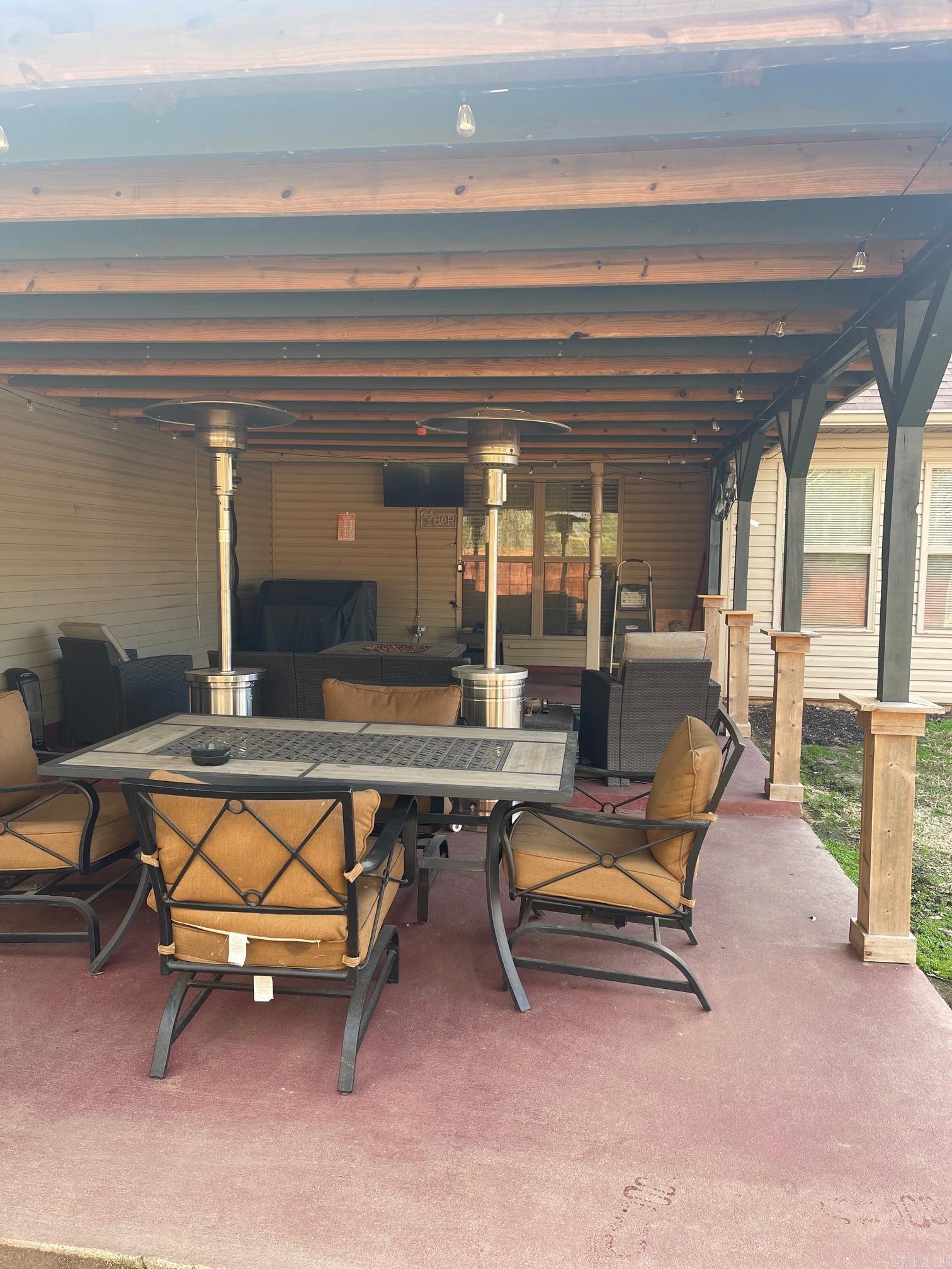 5300  Charles  Bryant, AR