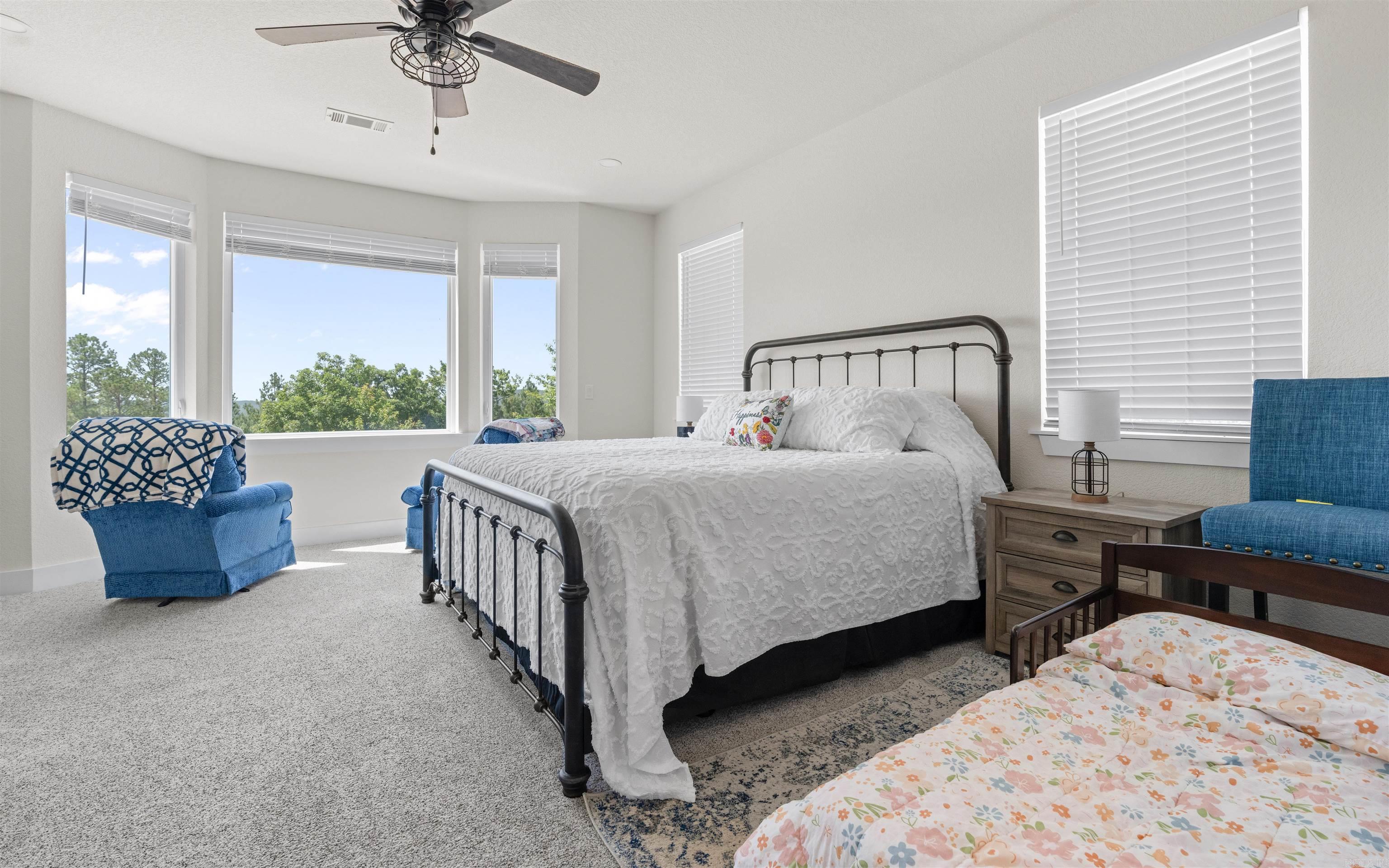 279  Low Peak  Hot Springs, AR