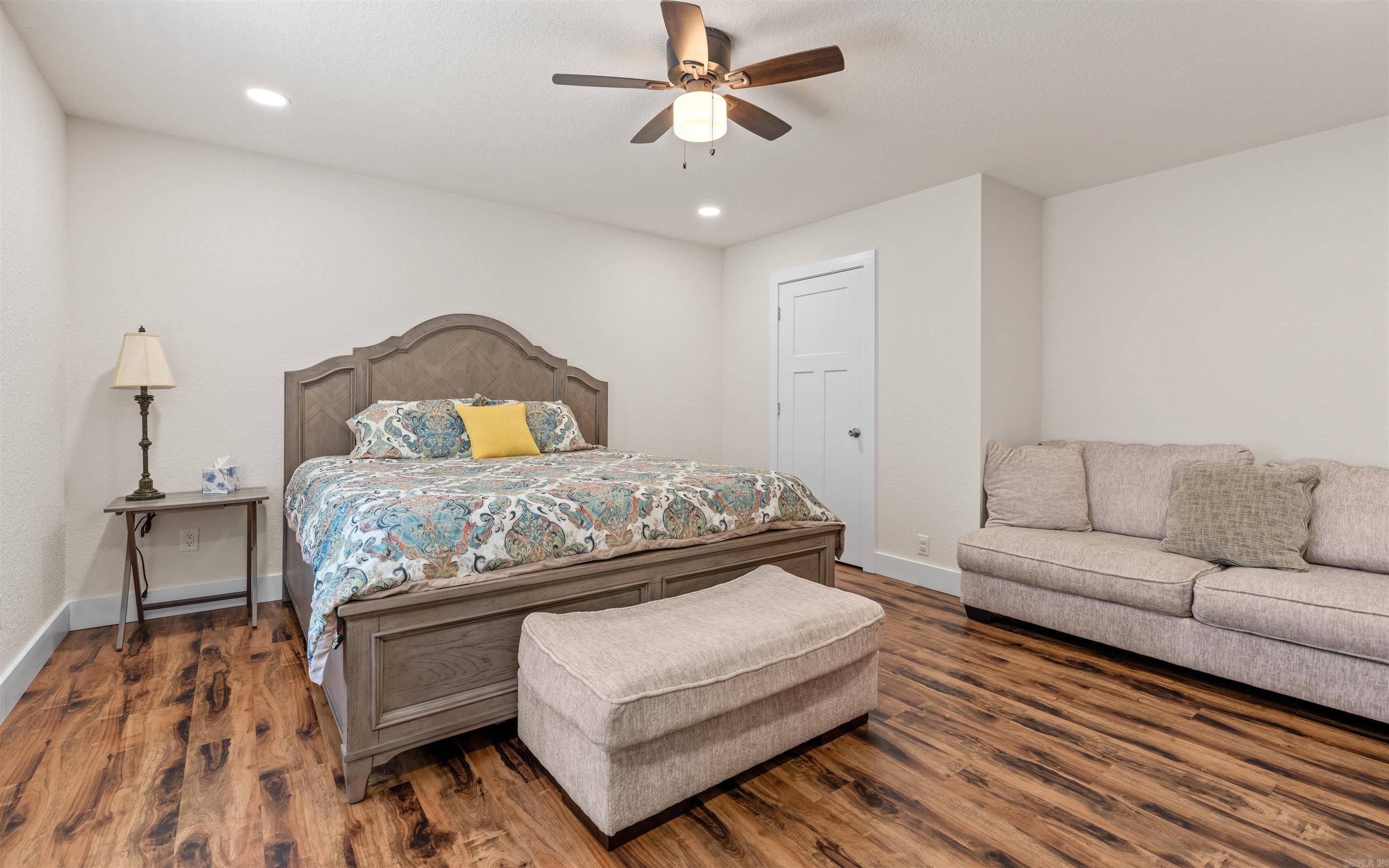 279  Low Peak  Hot Springs, AR