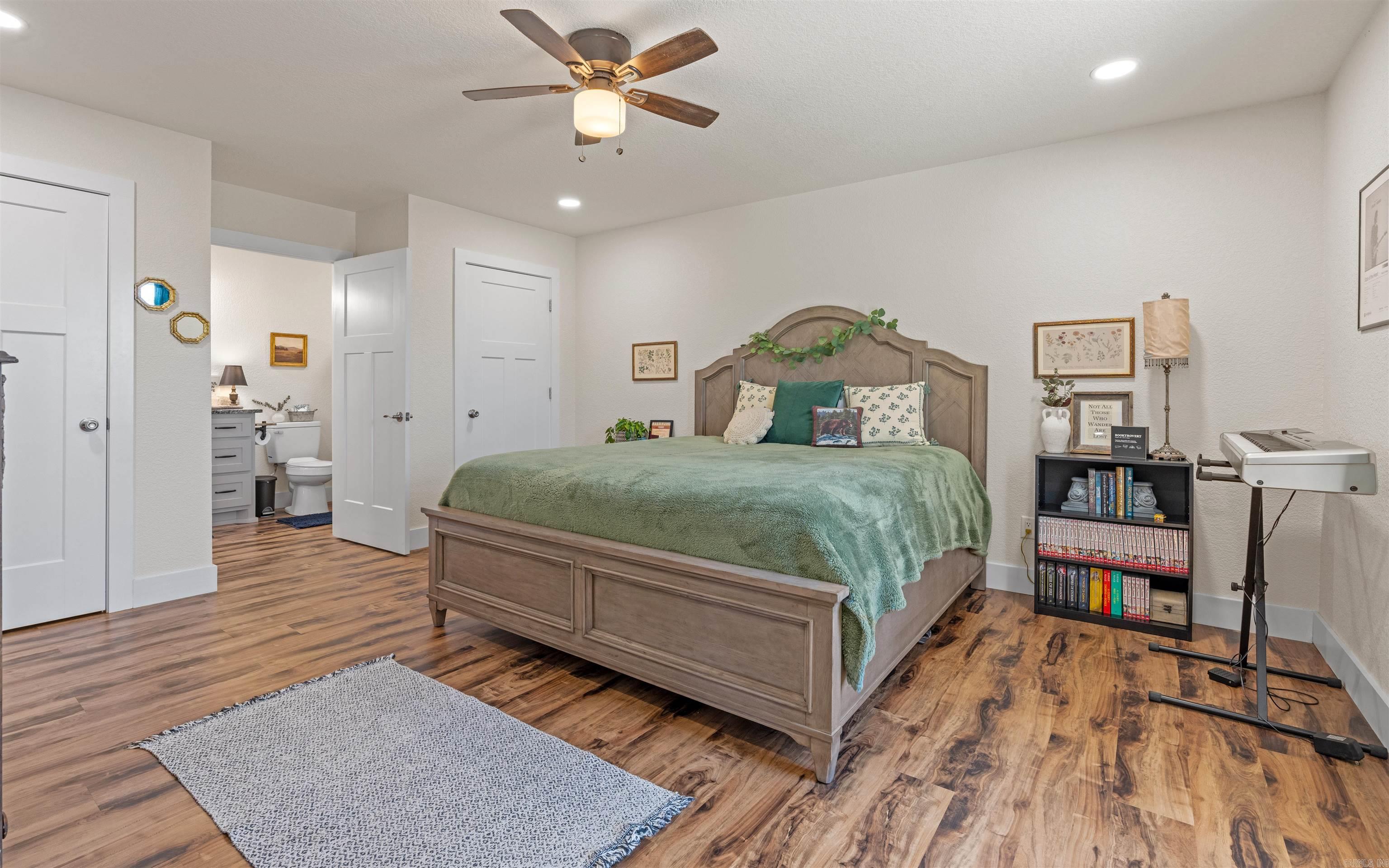 279  Low Peak  Hot Springs, AR