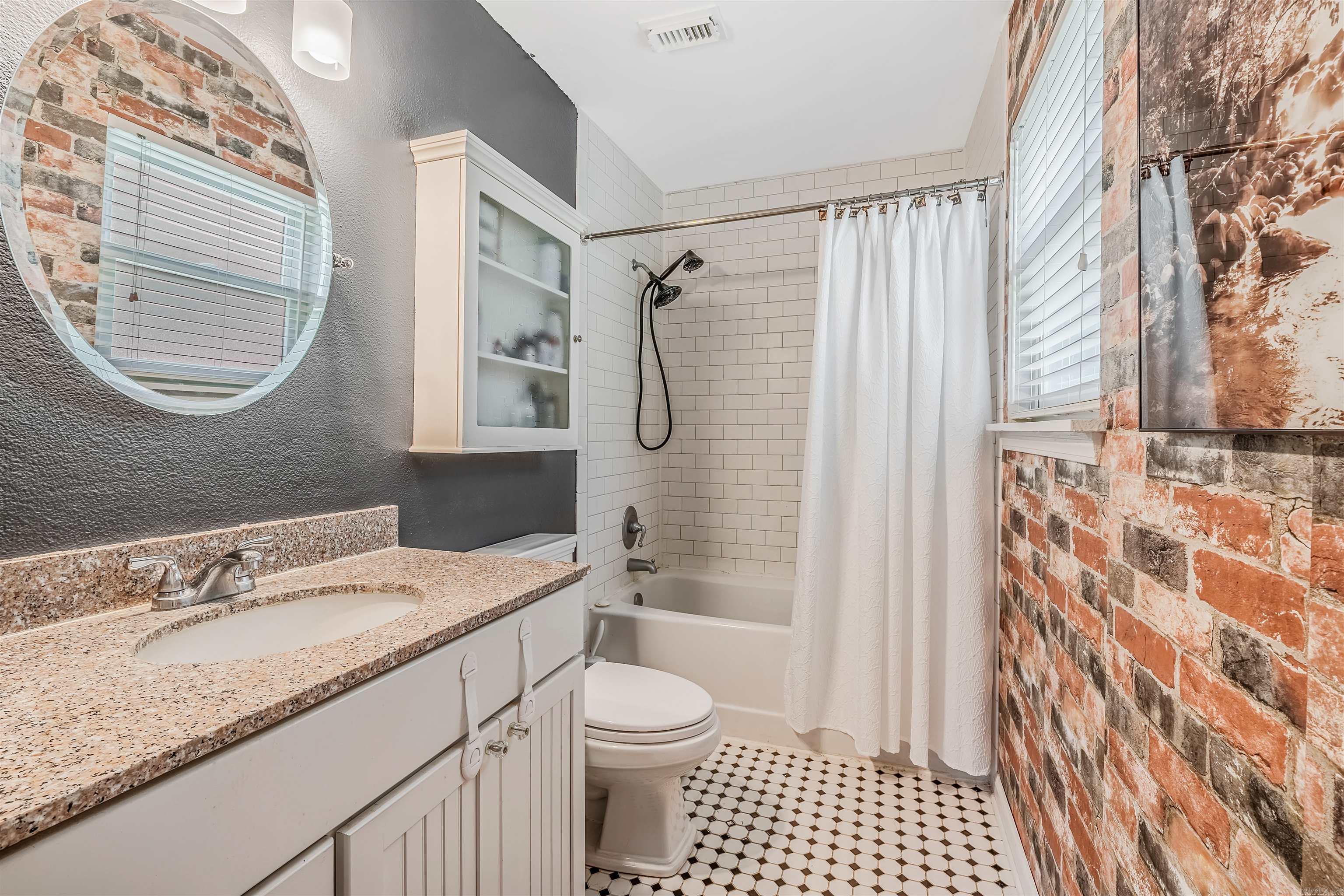 10813  Garrison  Little Rock, AR