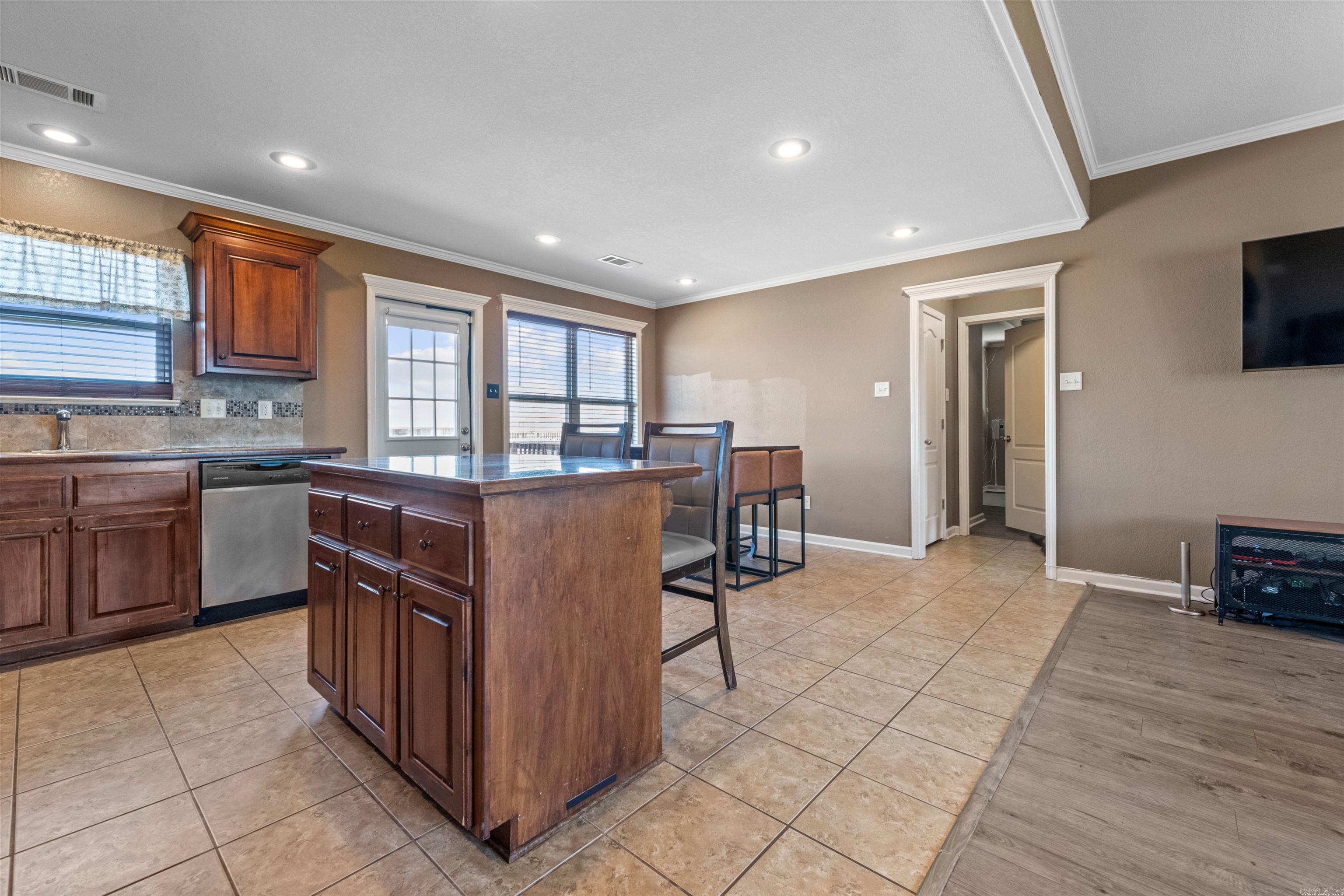 1112  Mesquite  Jacksonville, AR