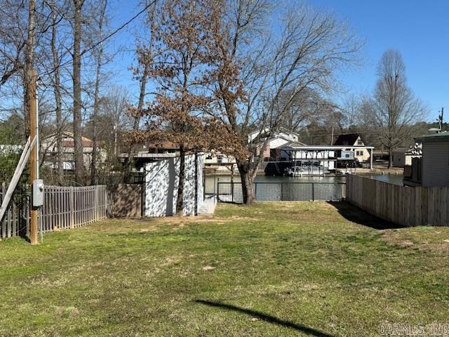 114  Quaker  Royal, AR